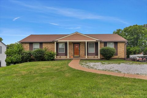 676 Harding Pl Nashville TN 37211