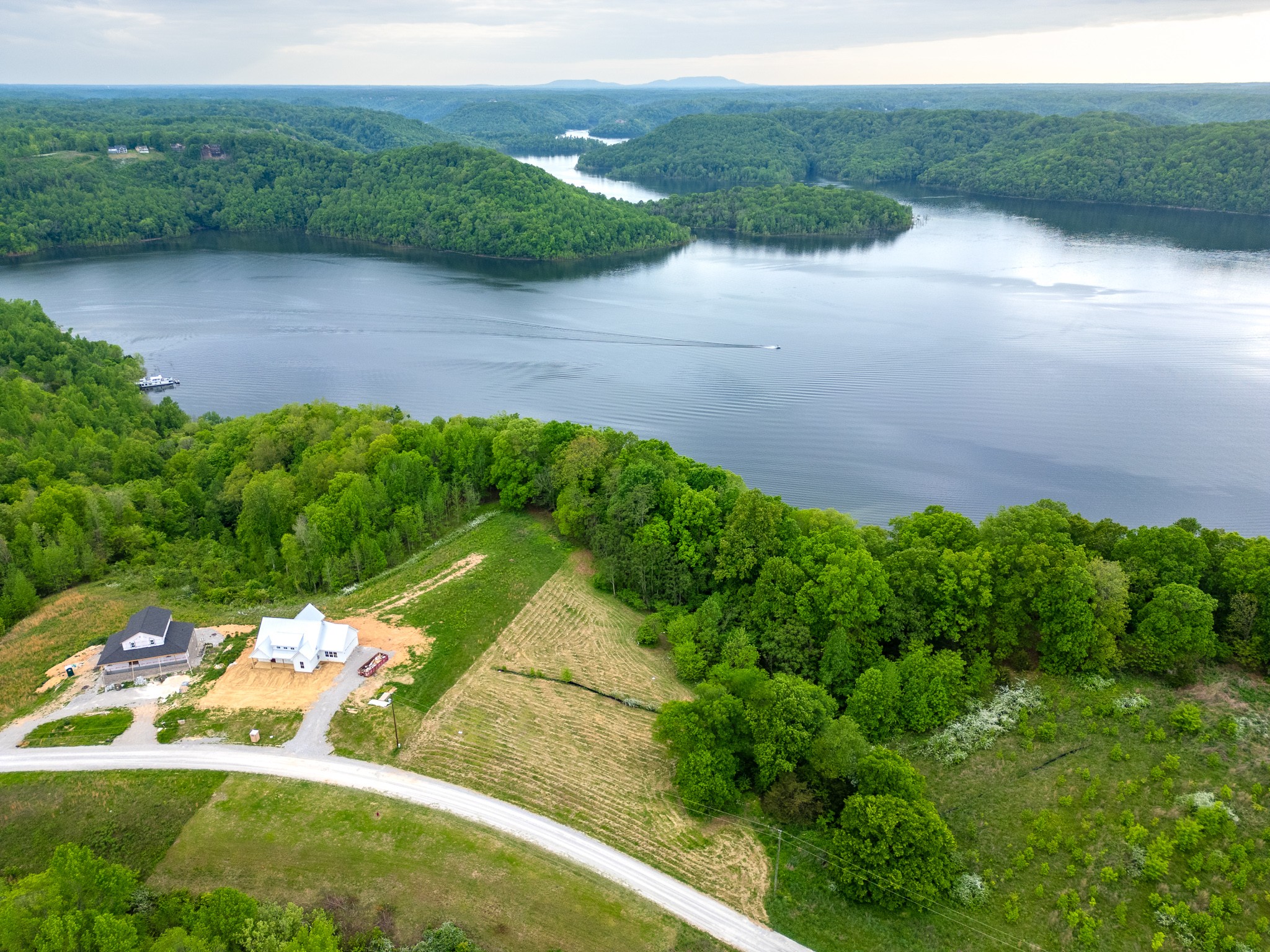 0 Lake Bluff Red