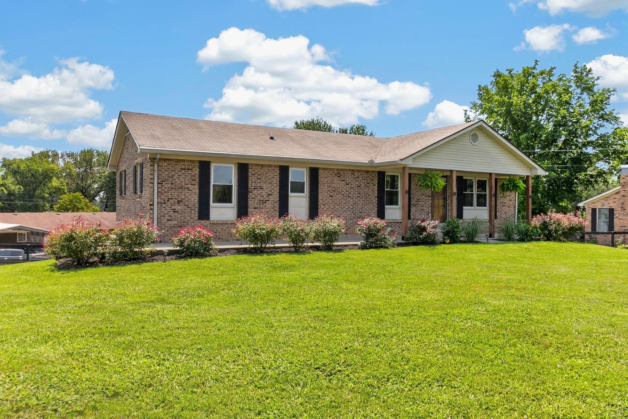 2152 Nashville Hwy N