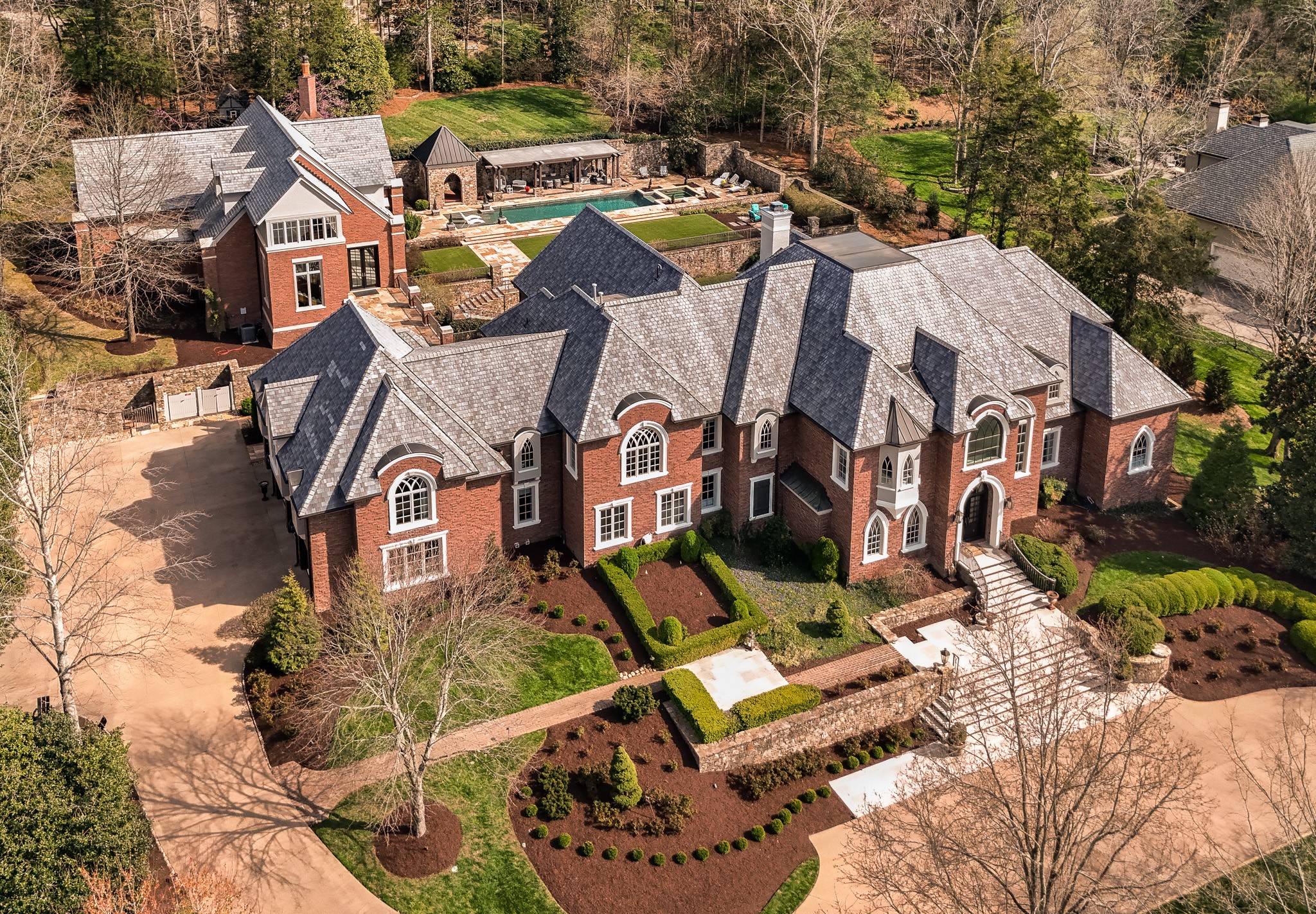 1224 Waterstone Blvd