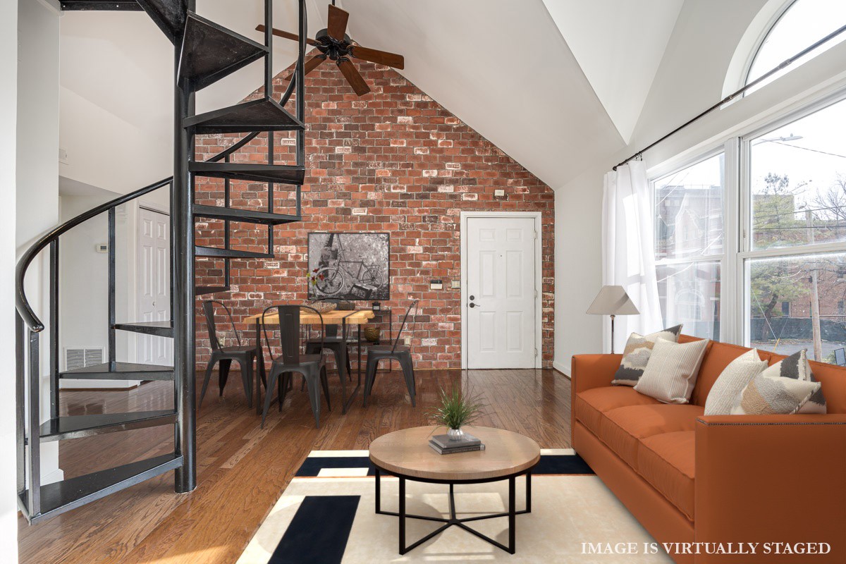 654 President Ronald Reagan Way