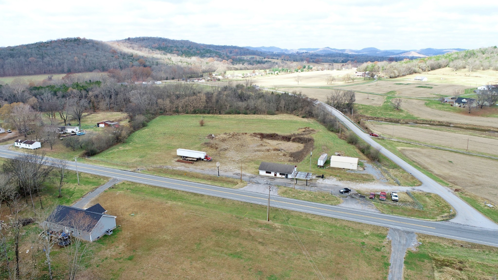 45 Middle Fork Road