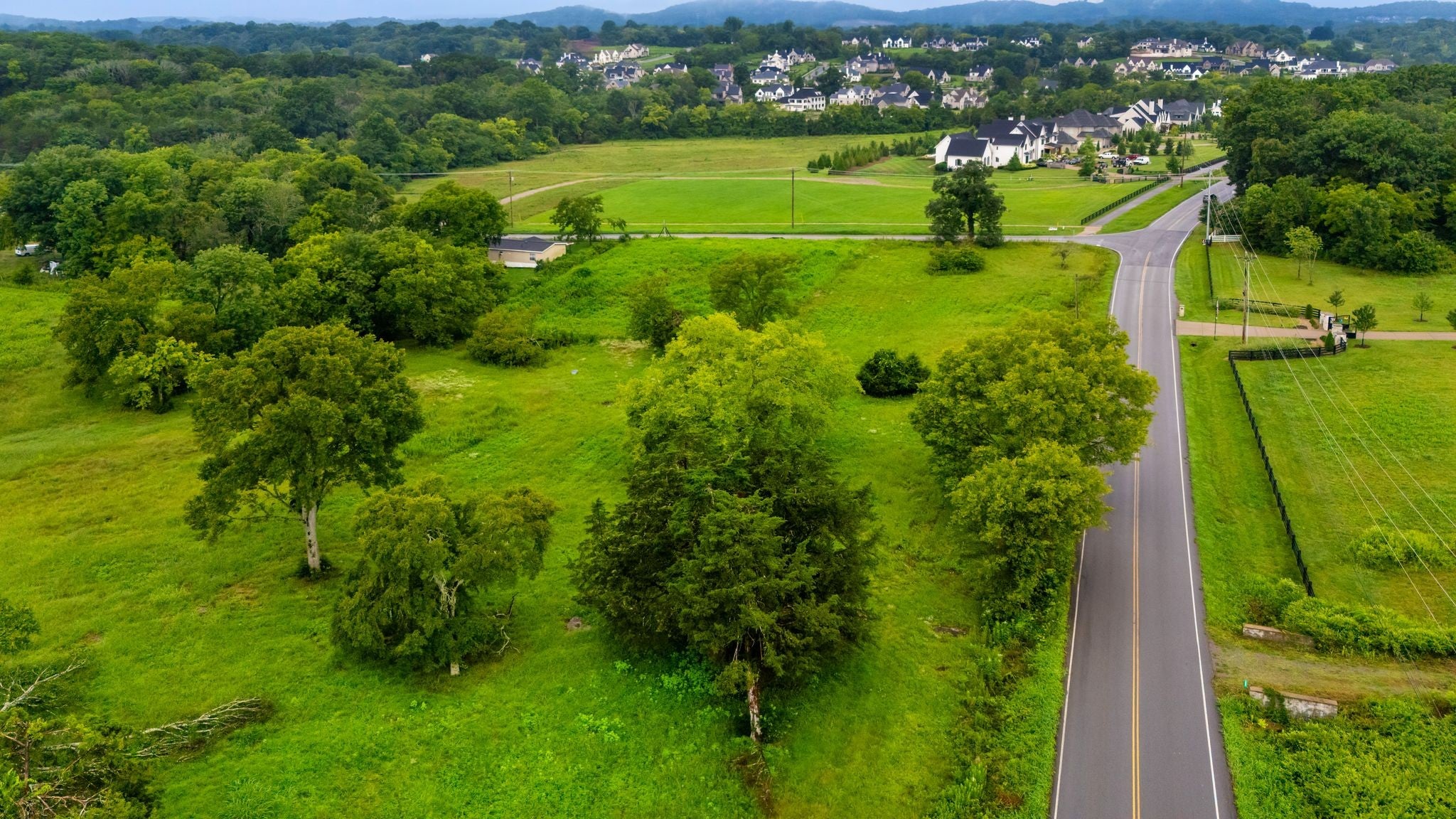 listing at 9861 Split Log Rd, Brentwood
