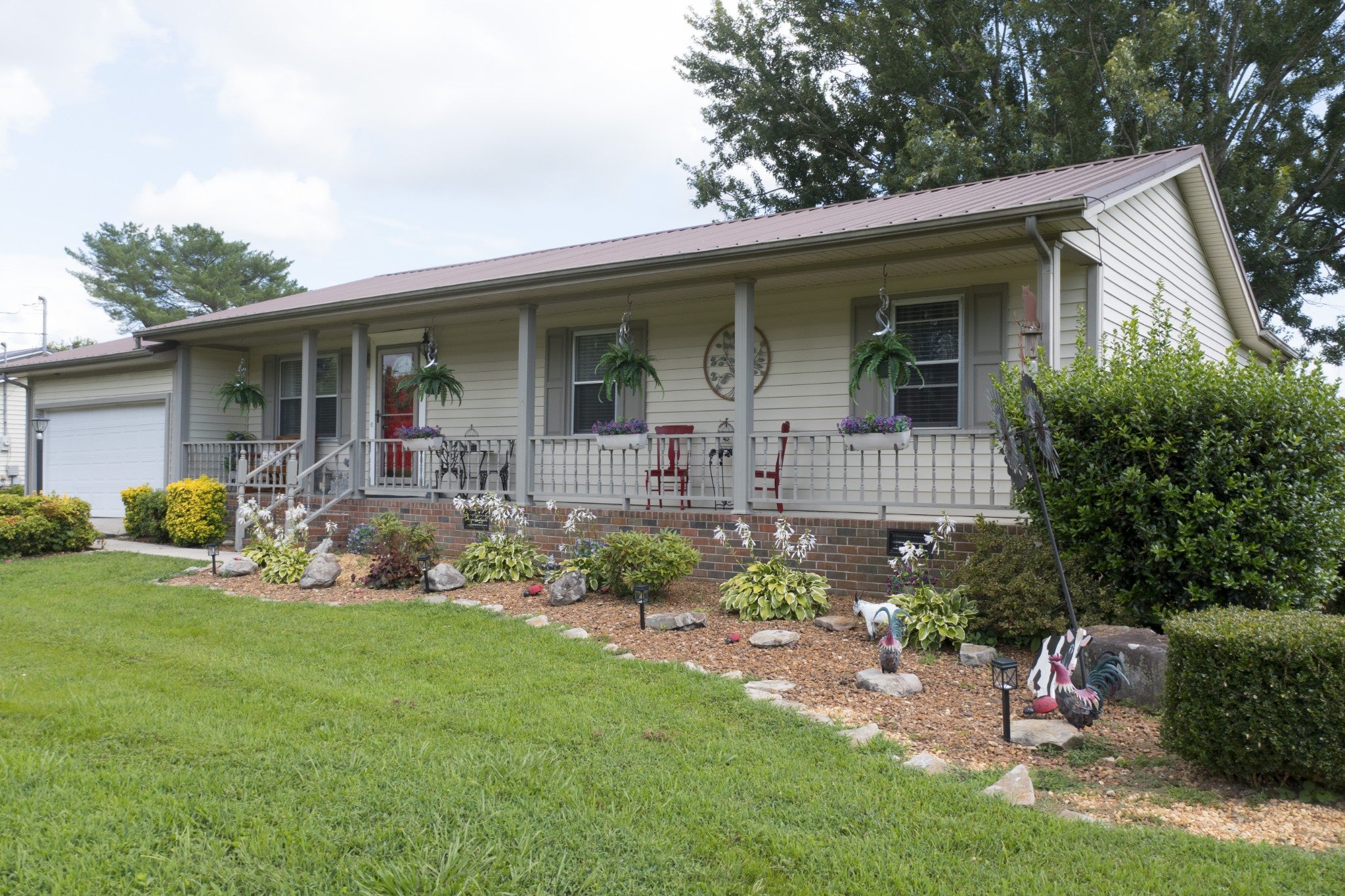 266 Woods Edge Rd