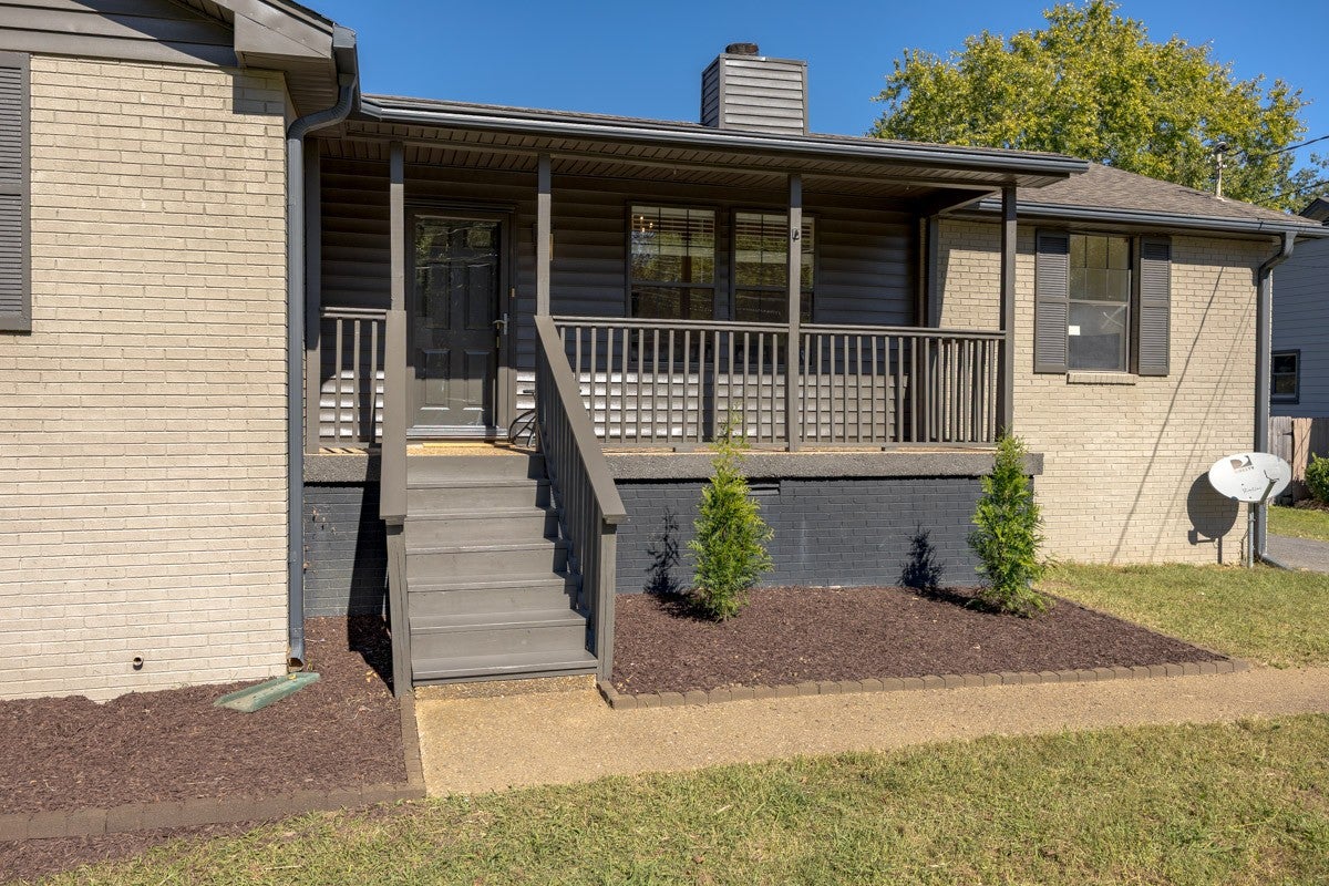 2529 McGinnis Dr