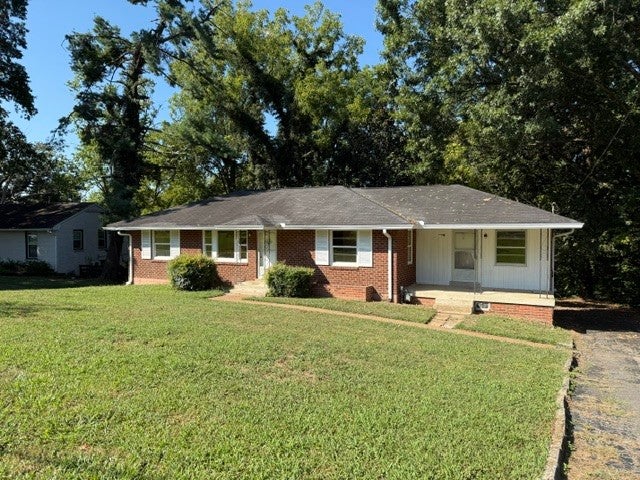 4907 Salem Dr