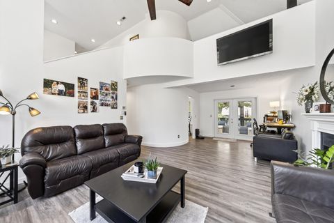 301 Poplar Hill Ct Nashville TN 37214