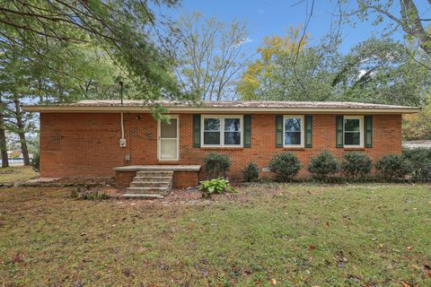64 Carson Dr Winchester TN 37398