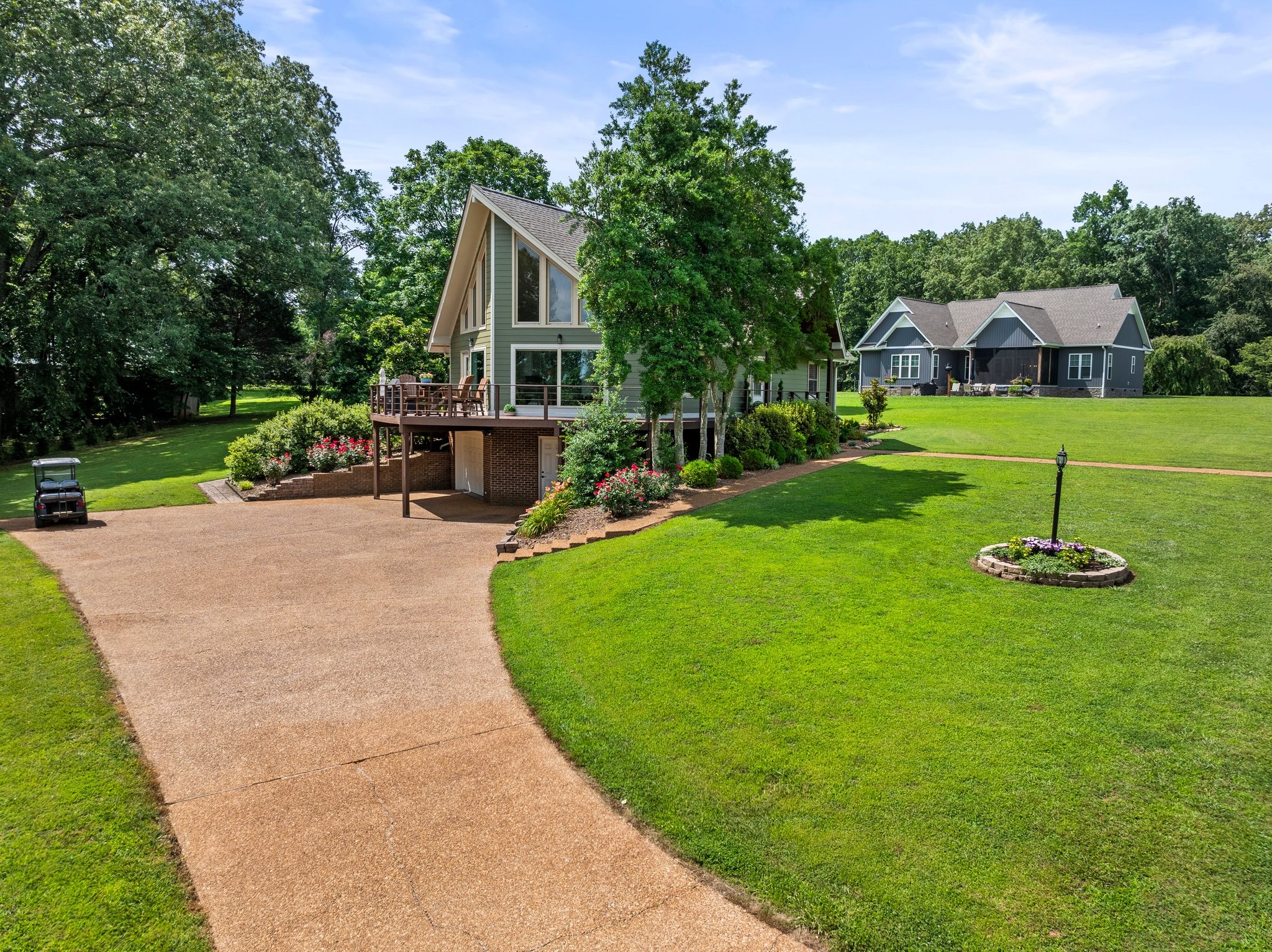 46 Willow Dr