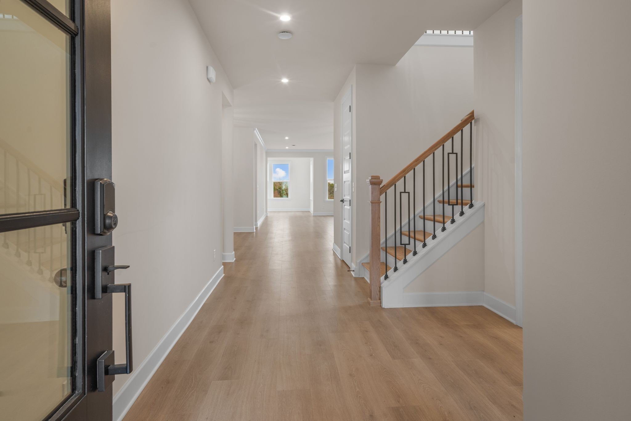 907 Champions Circle