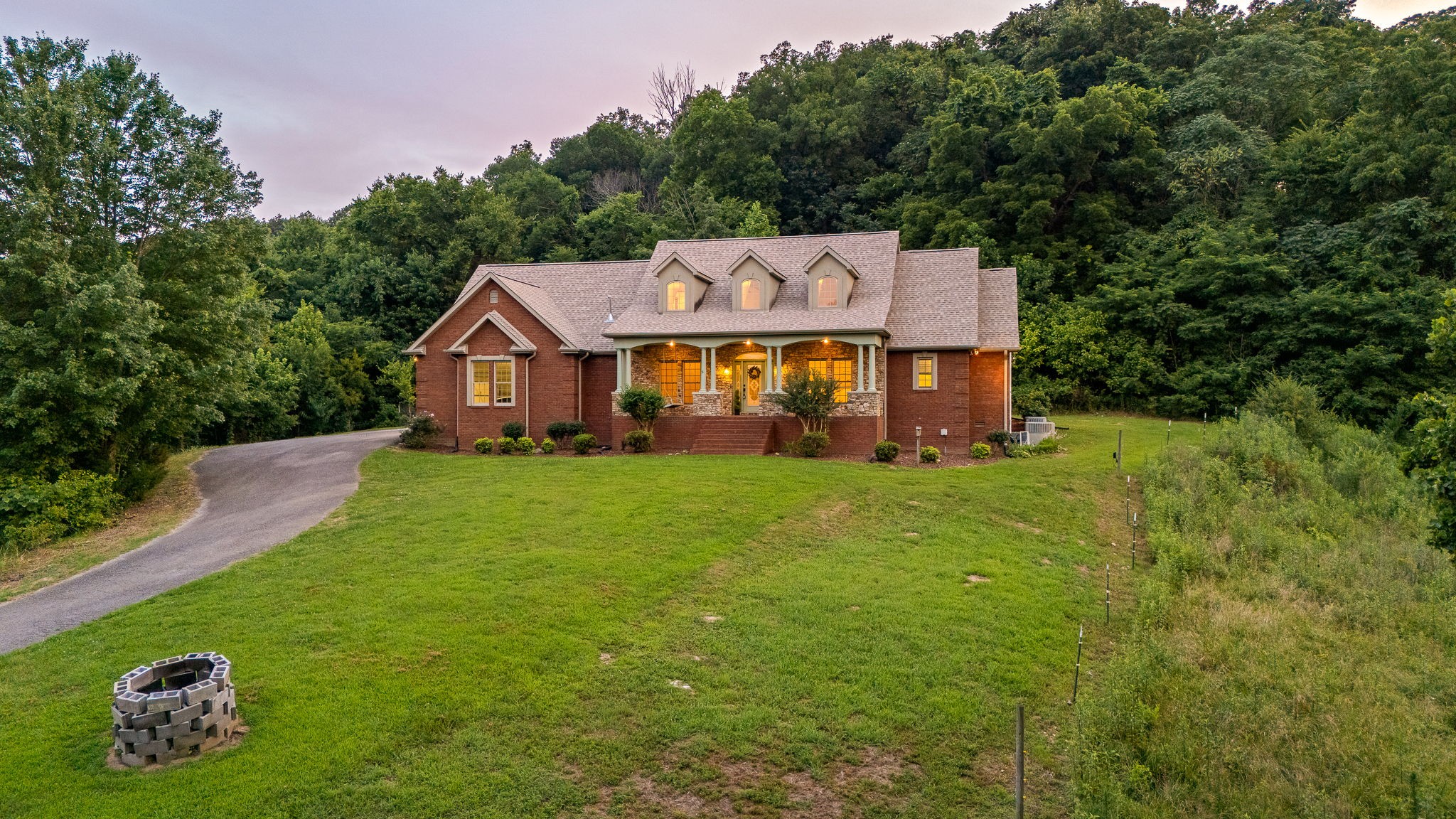 147 Giles Hollow Rd