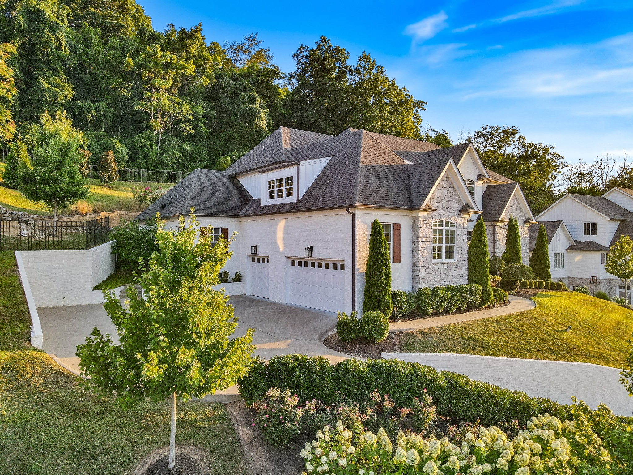 1023 Stockett Dr