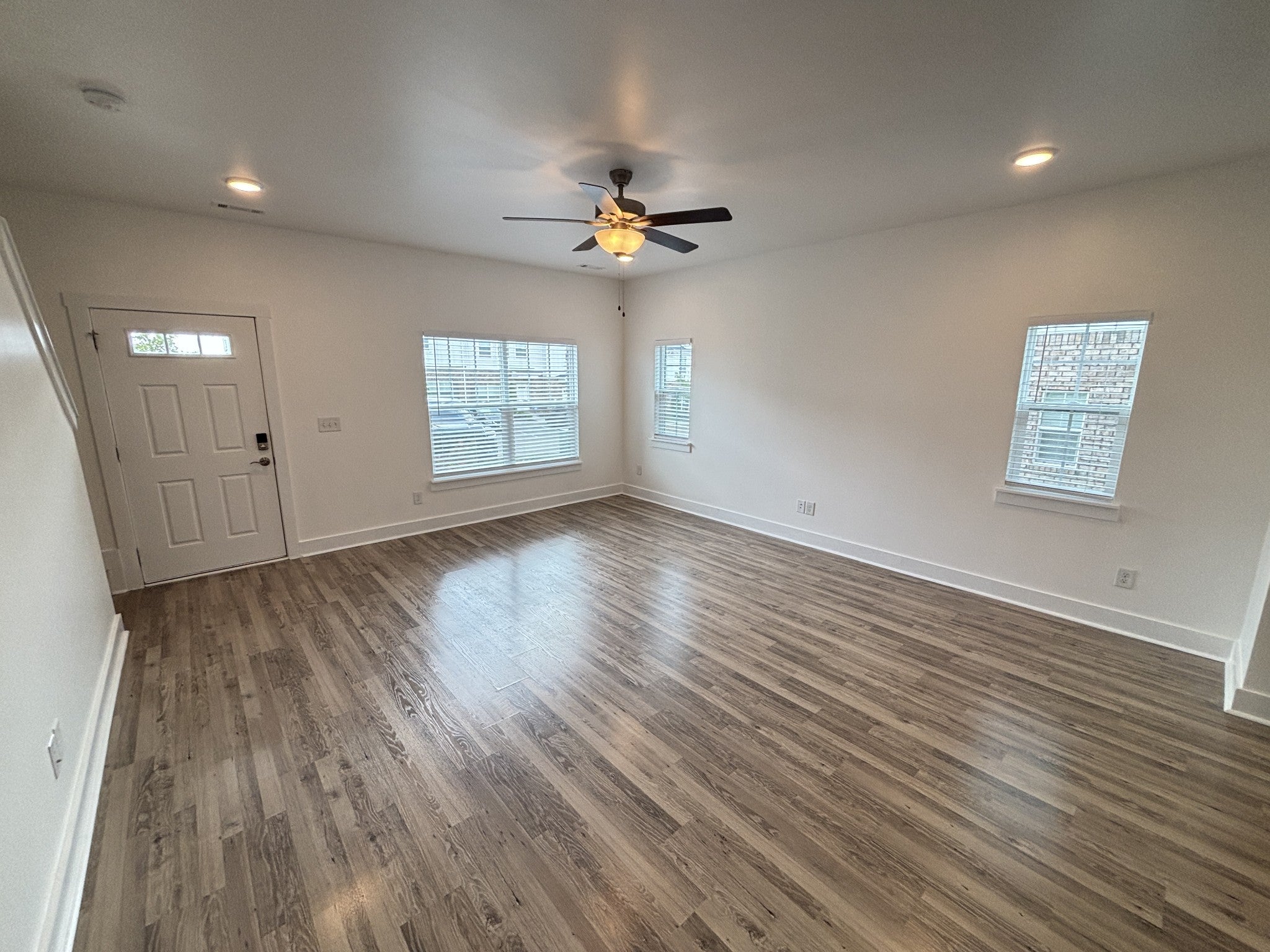 131 Dry Creek Commons Dr