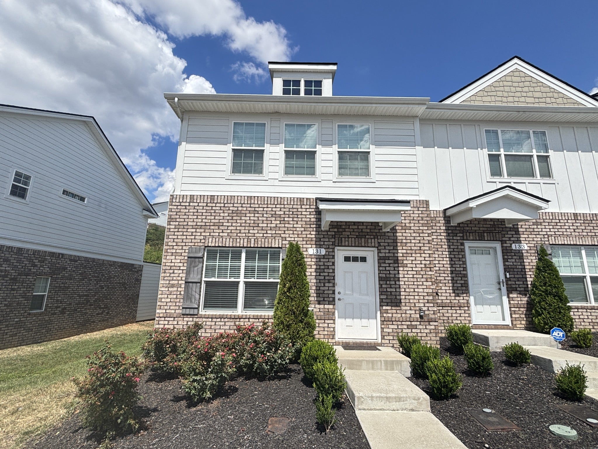 2.0-bed rental at 131 Dry Creek Commons Dr