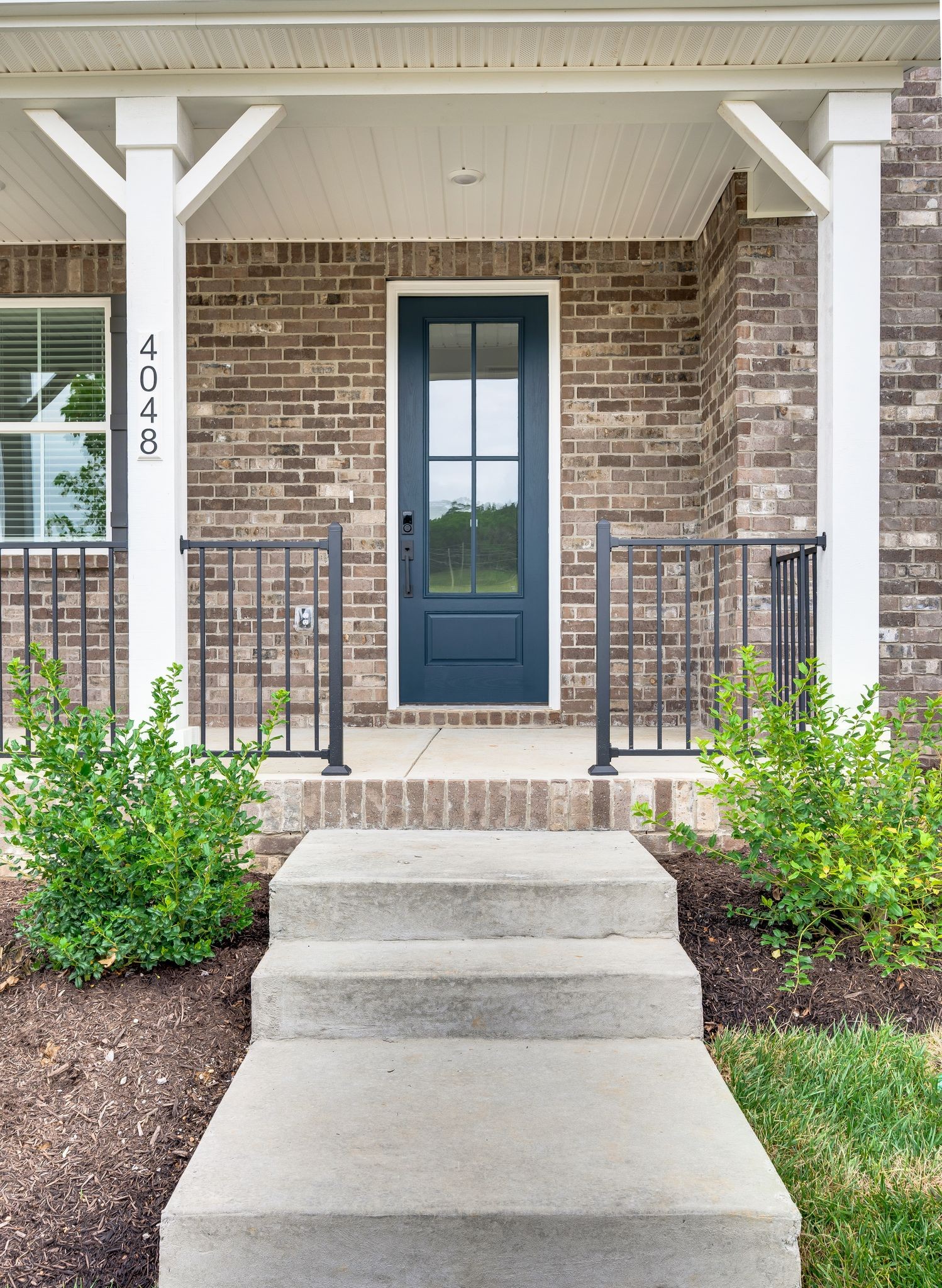 Franklin, Tennessee 37067, United States, 4 Bedrooms Bedrooms, ,4 BathroomsBathrooms,Residential,Pending,143582