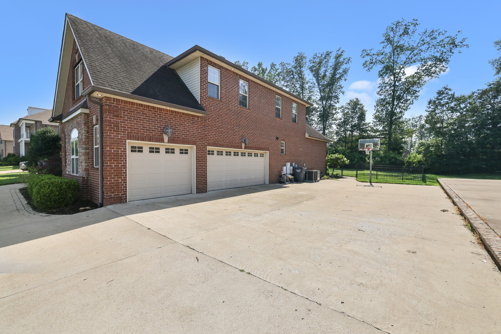 148 Copperstone Dr