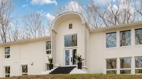1145 Balbade Dr Nashville TN 37215