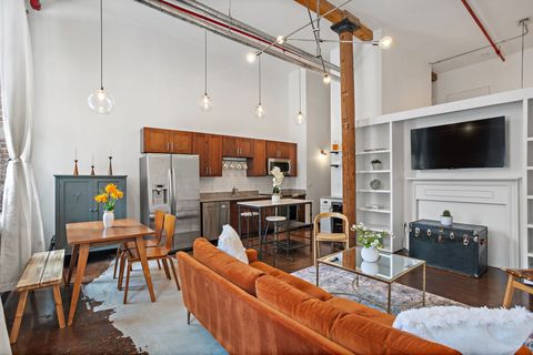 Photo of 1350 Rosa L Parks Blvd #255, Nashville, TN 37208 (MLS # 3117147)