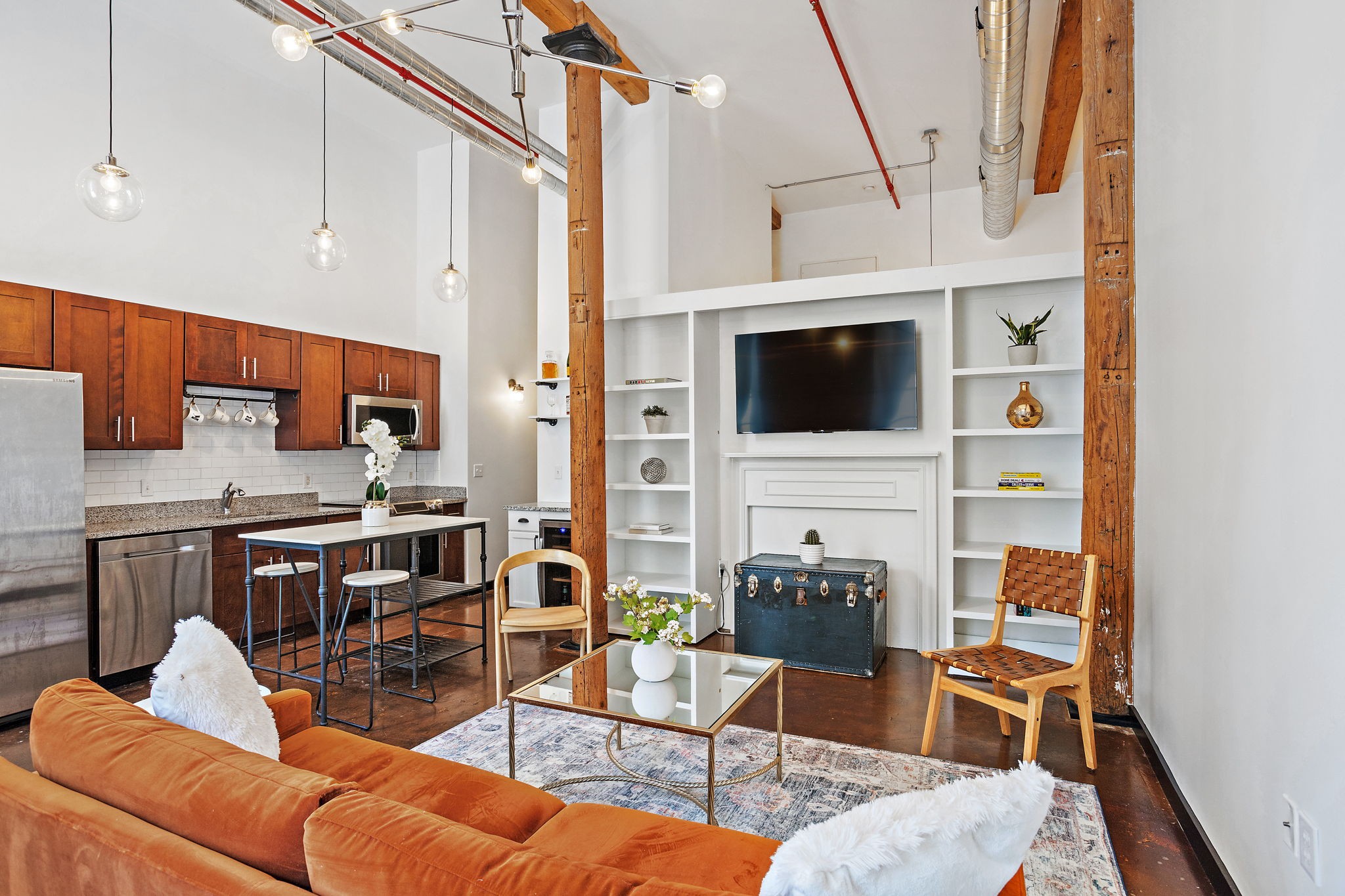 1350 Rosa L Parks Blvd 255