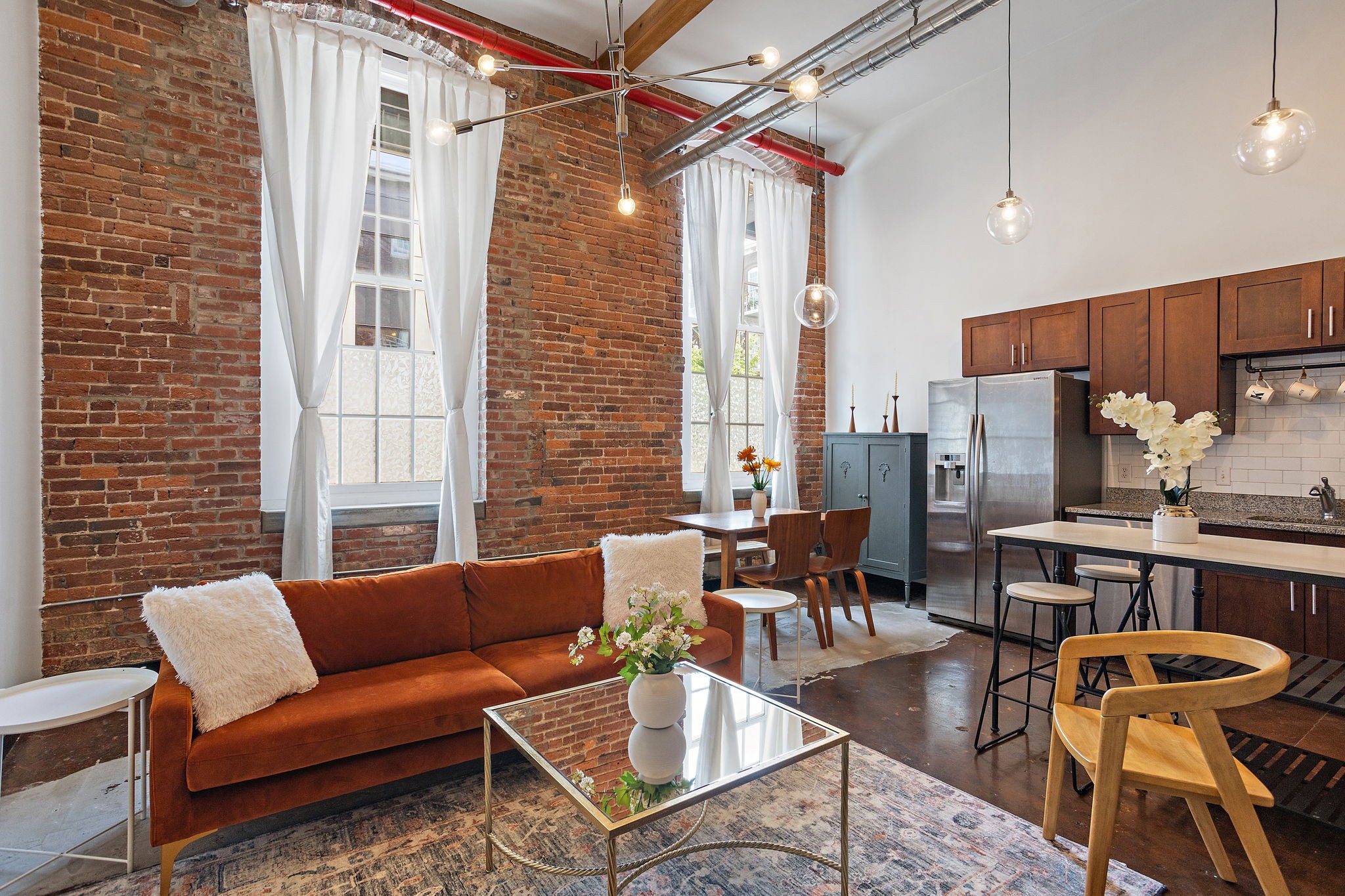 1350 Rosa L Parks Blvd 255