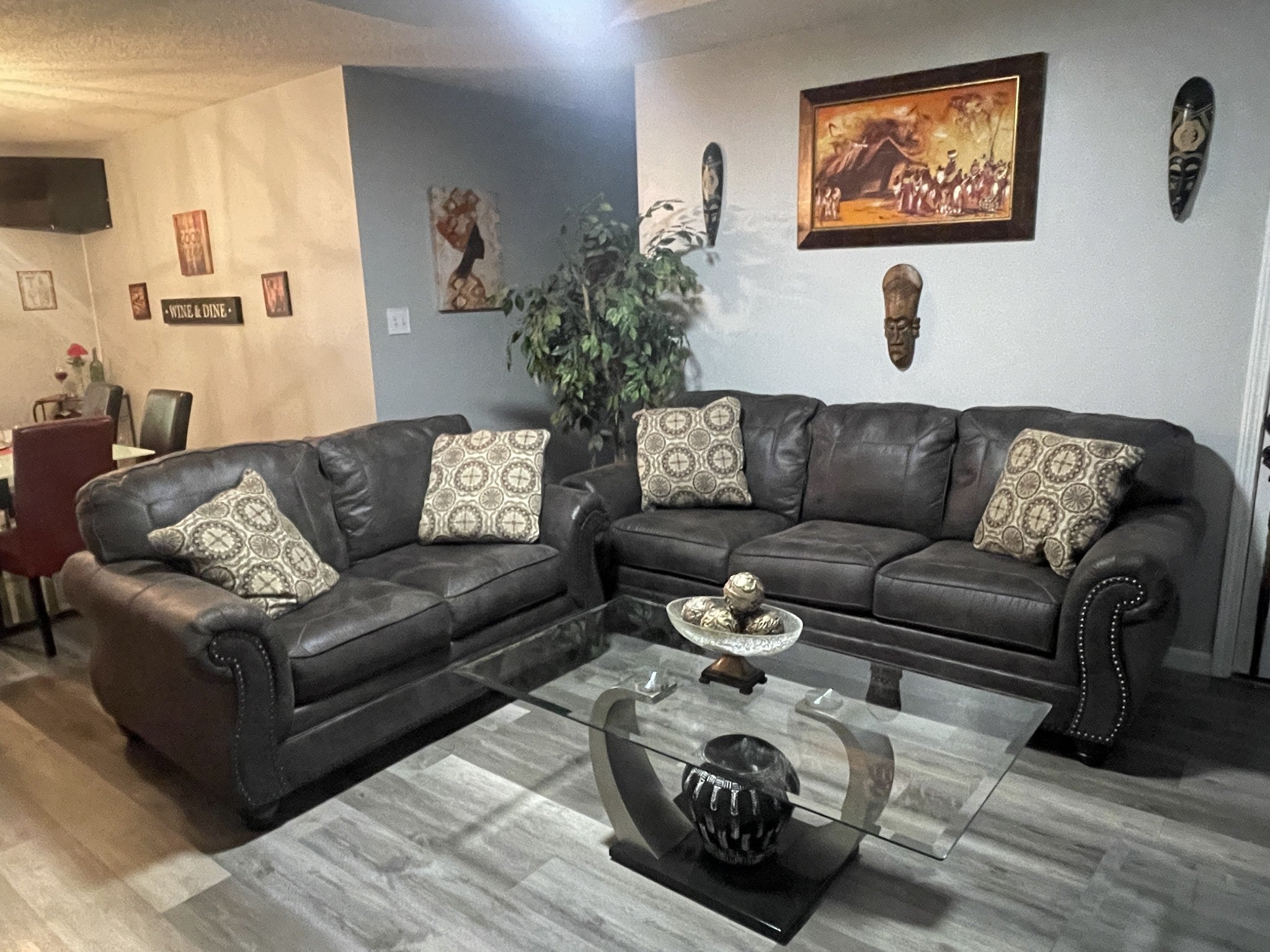 345 Donna Dr