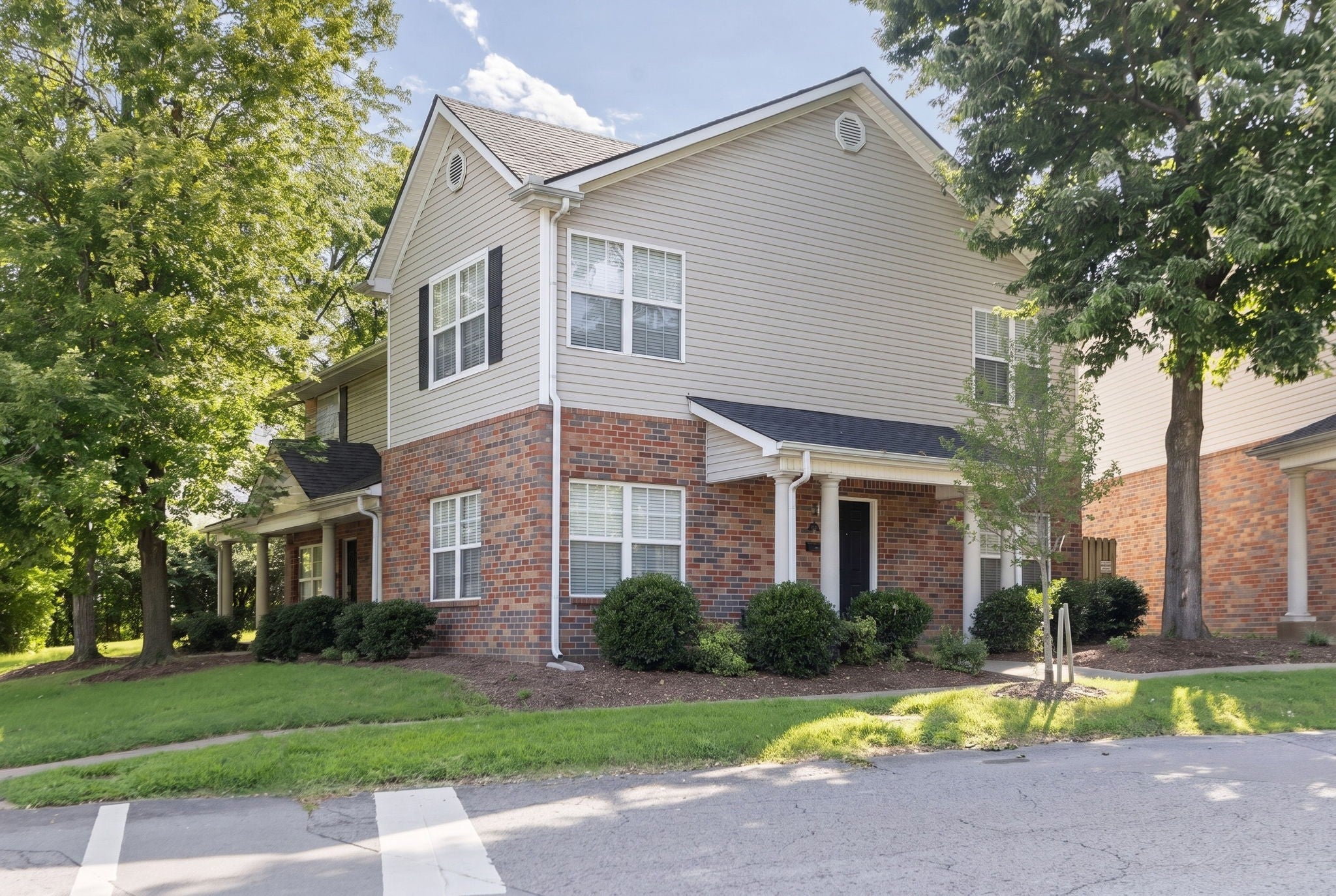 3134 Long Blvd 101