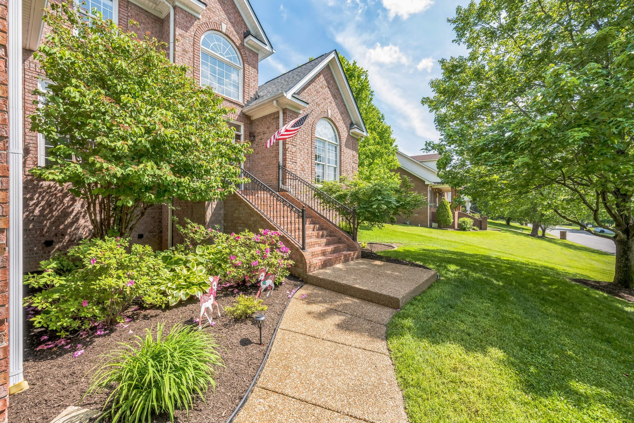 2005 Earl Pearce Cir