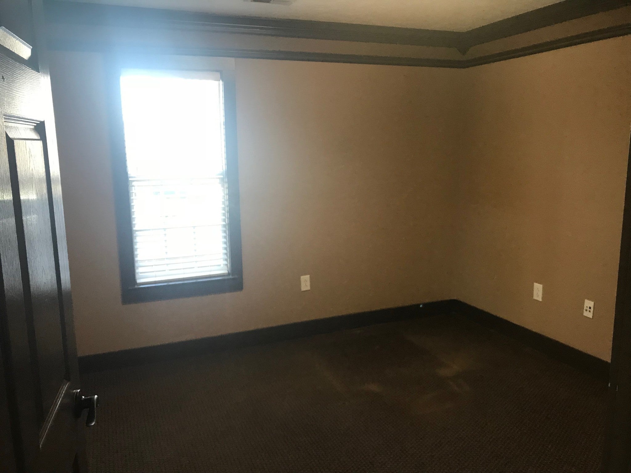 615 Napoleon Ave, Nashville TN 37211 multi-family property, photo 4 of 12