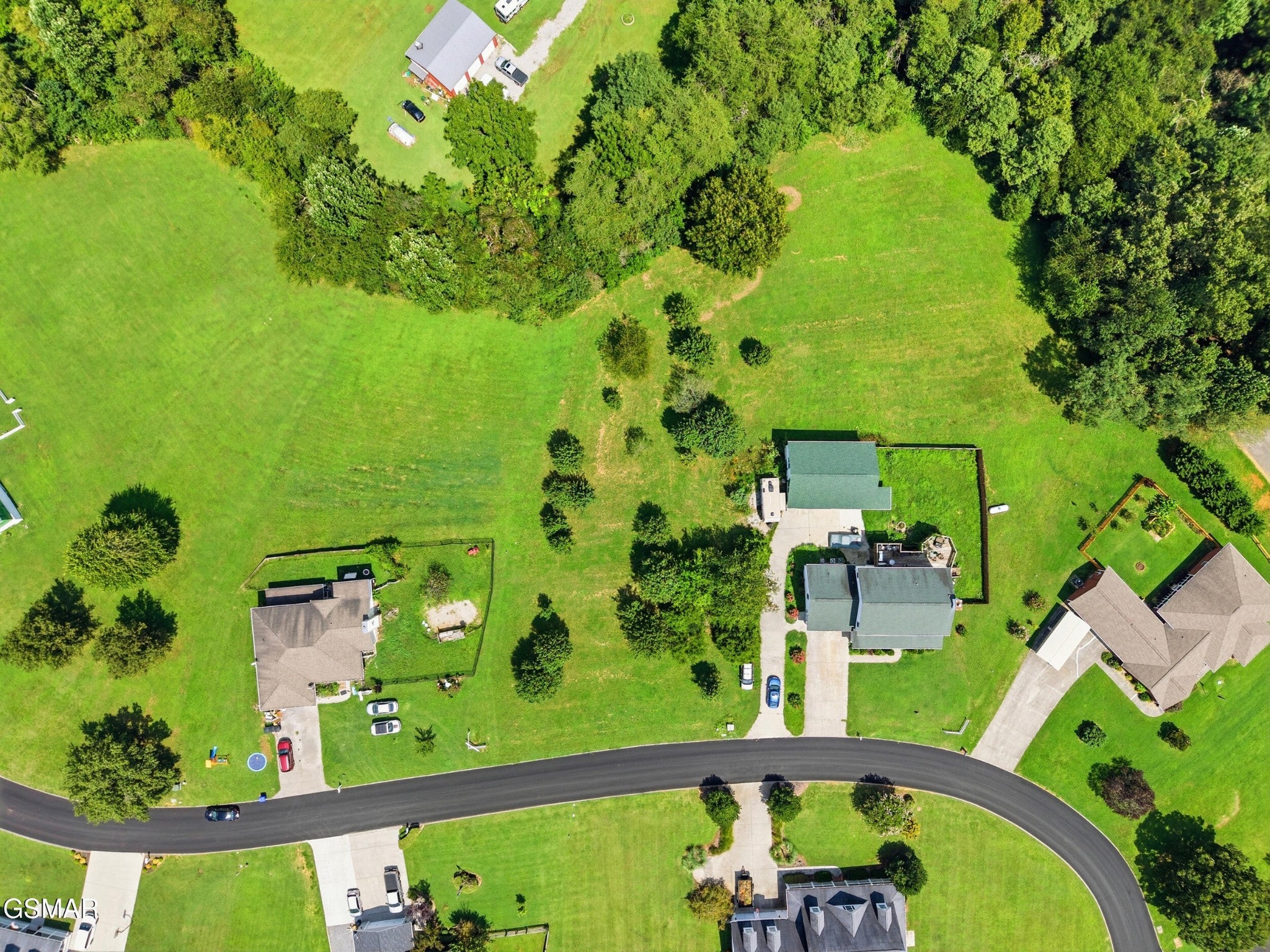 47 River Cliff Drive