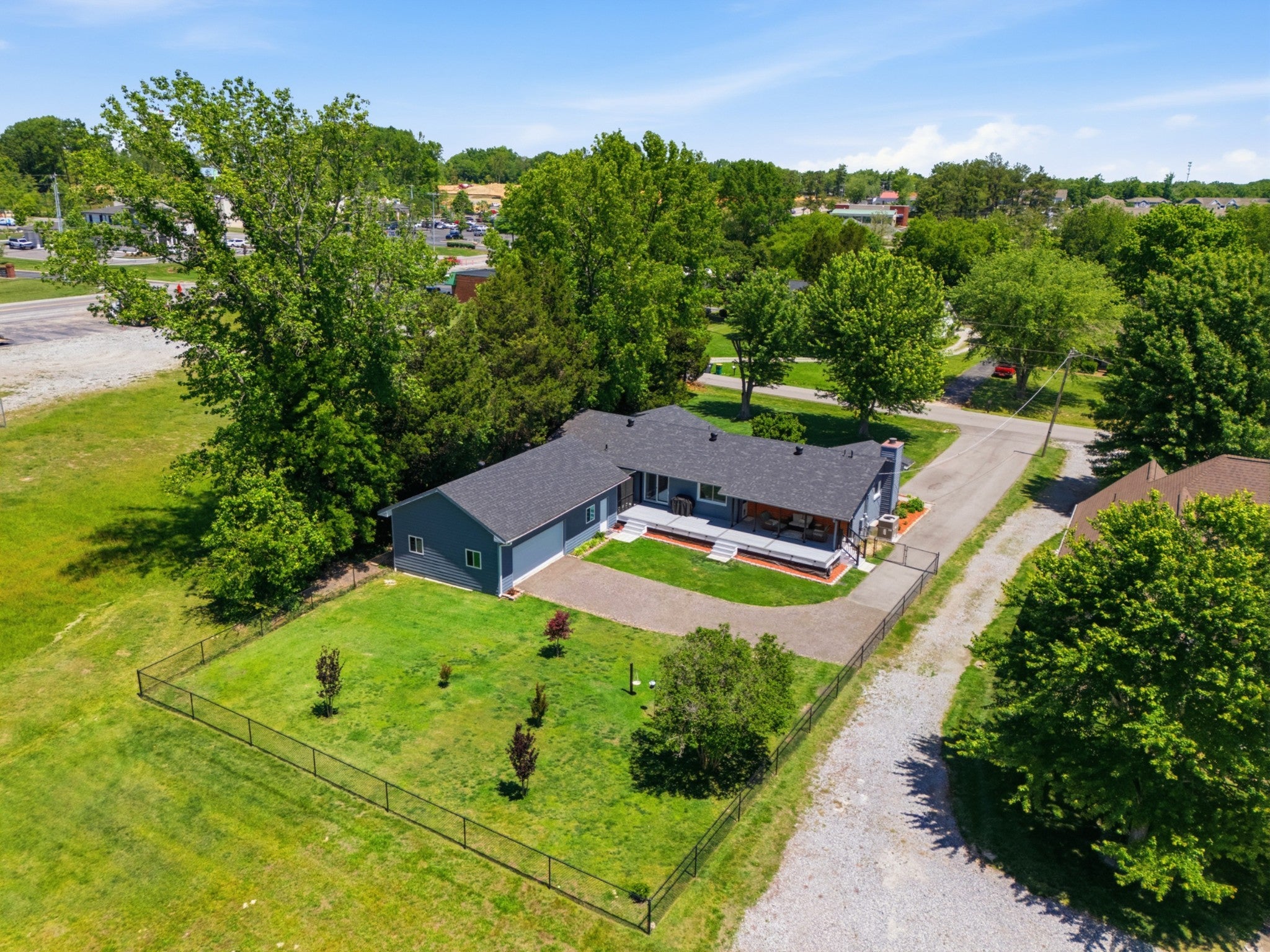 105 Brooklawn Dr