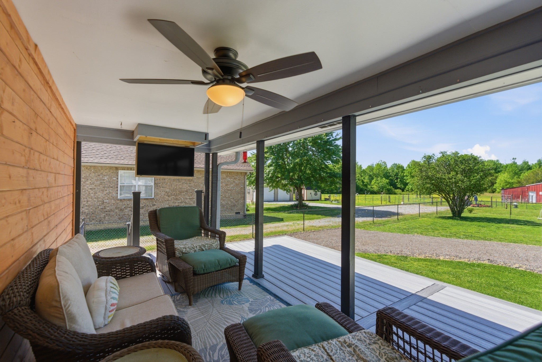 105 Brooklawn Dr