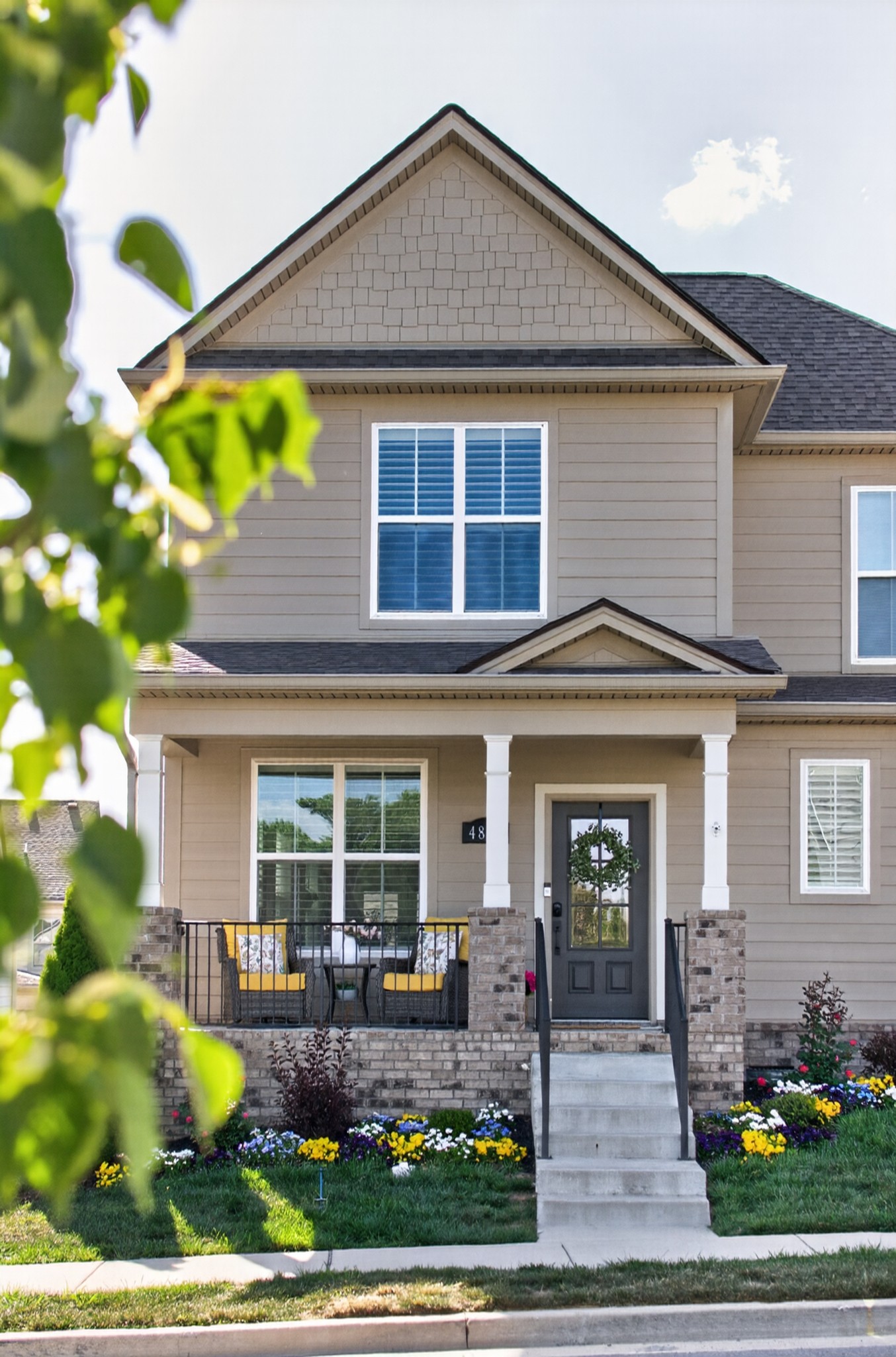 4828 Kintore Dr