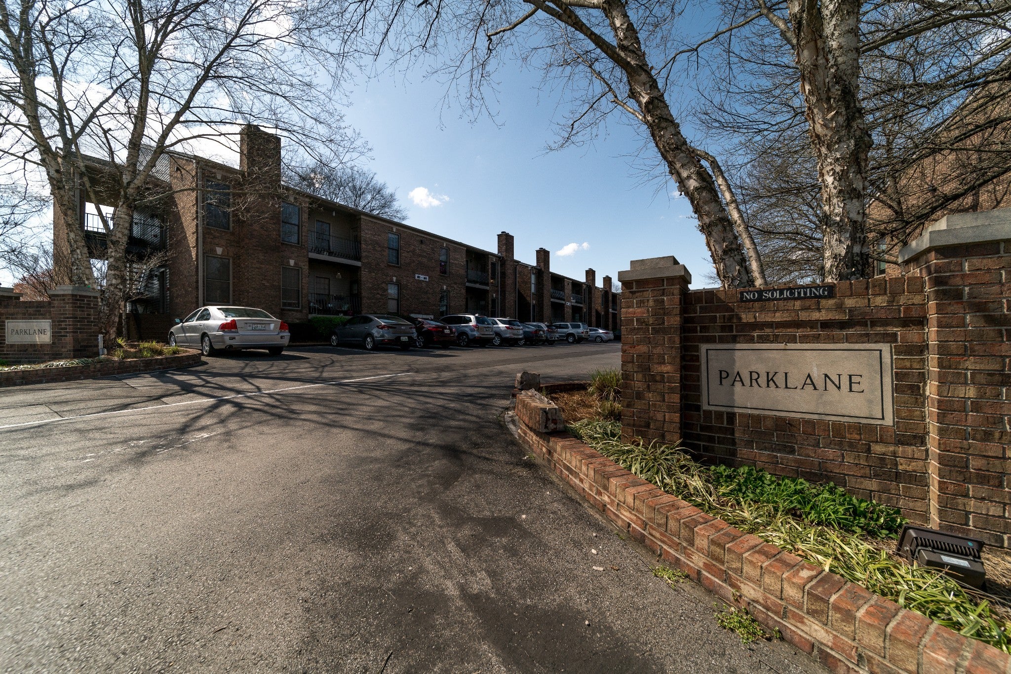 2.0-bed rental at 121 Sloan Rd