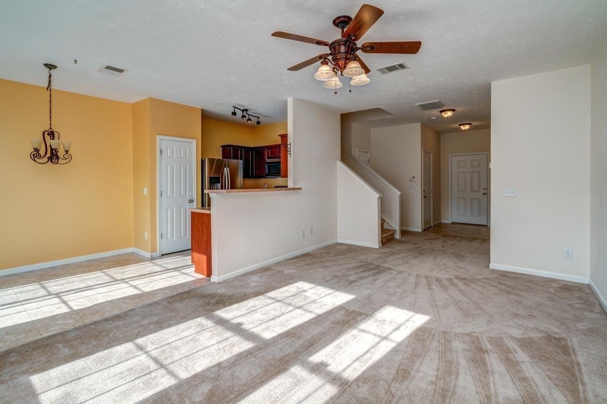 8204 Rossi Rd, Brentwood TN 37027 3-bed home, photo 5 of 28