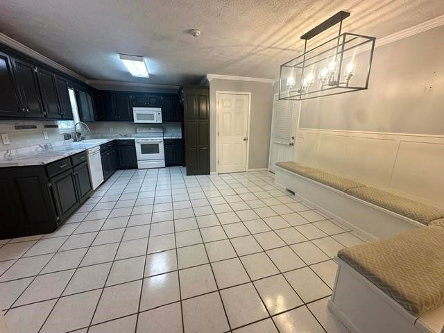 50 BOBBIE ANN DR