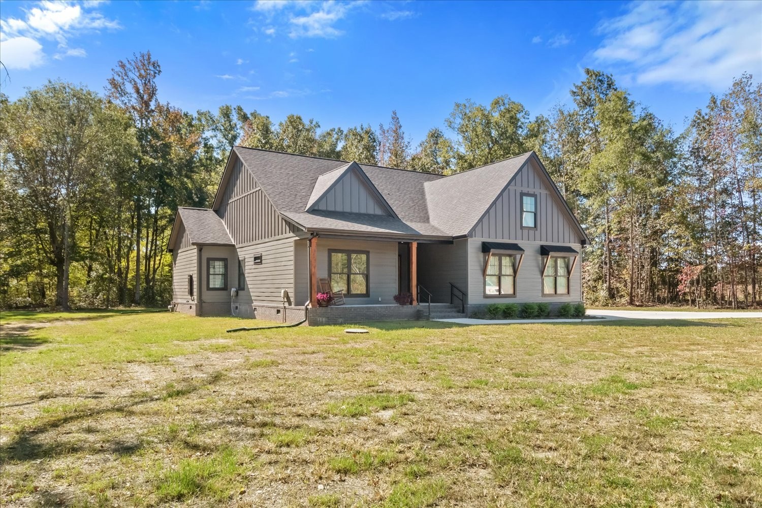 1689 Old Shelbyville Hwy