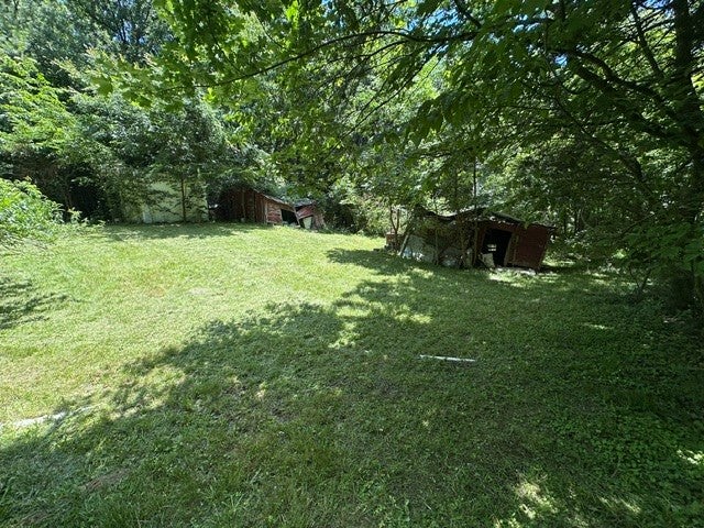 17 Wilkins Ln