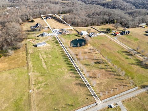4947 Albert Fentress Rd Greenbrier TN 37073