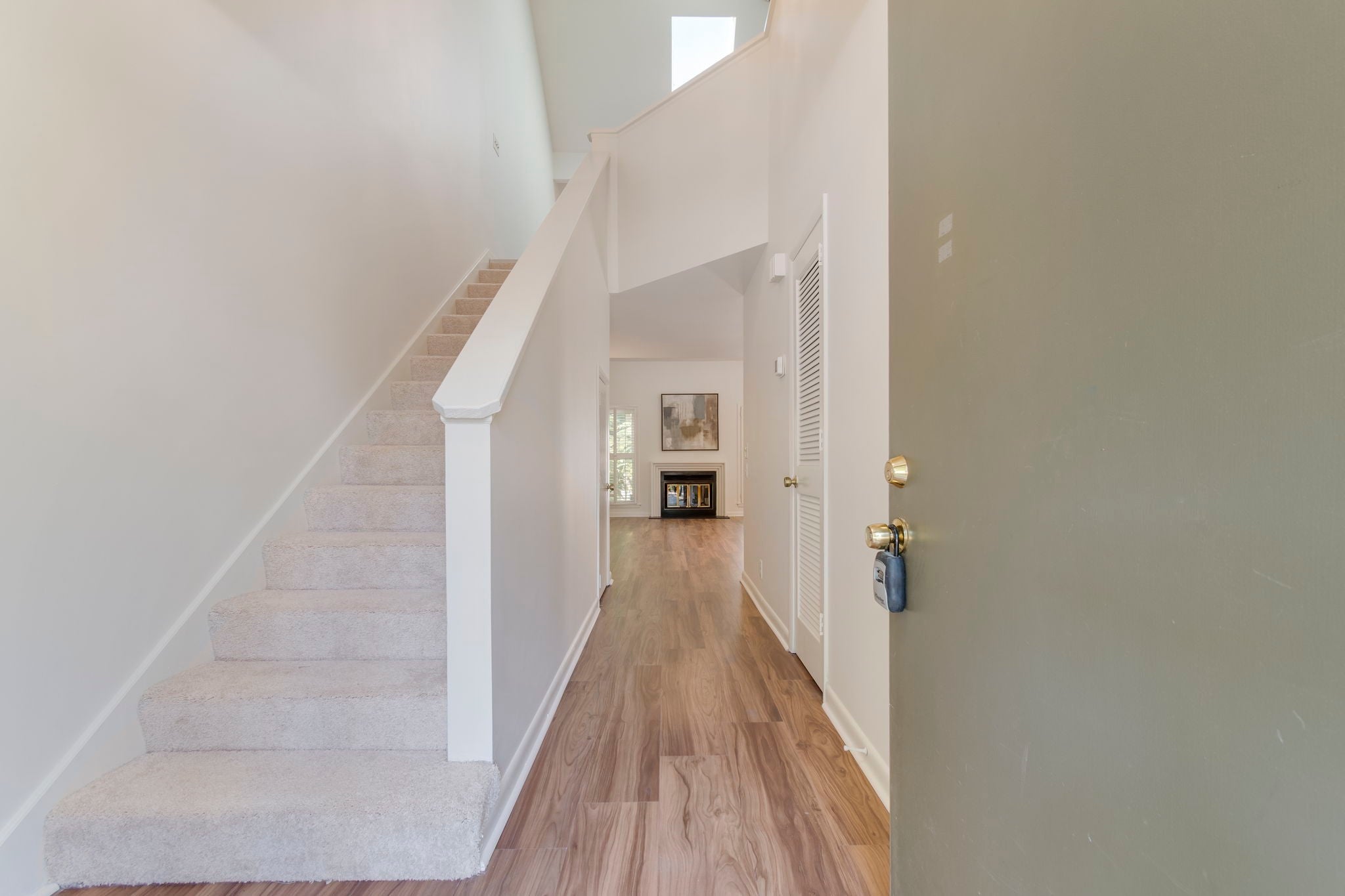 529 Belle Pointe Ct
