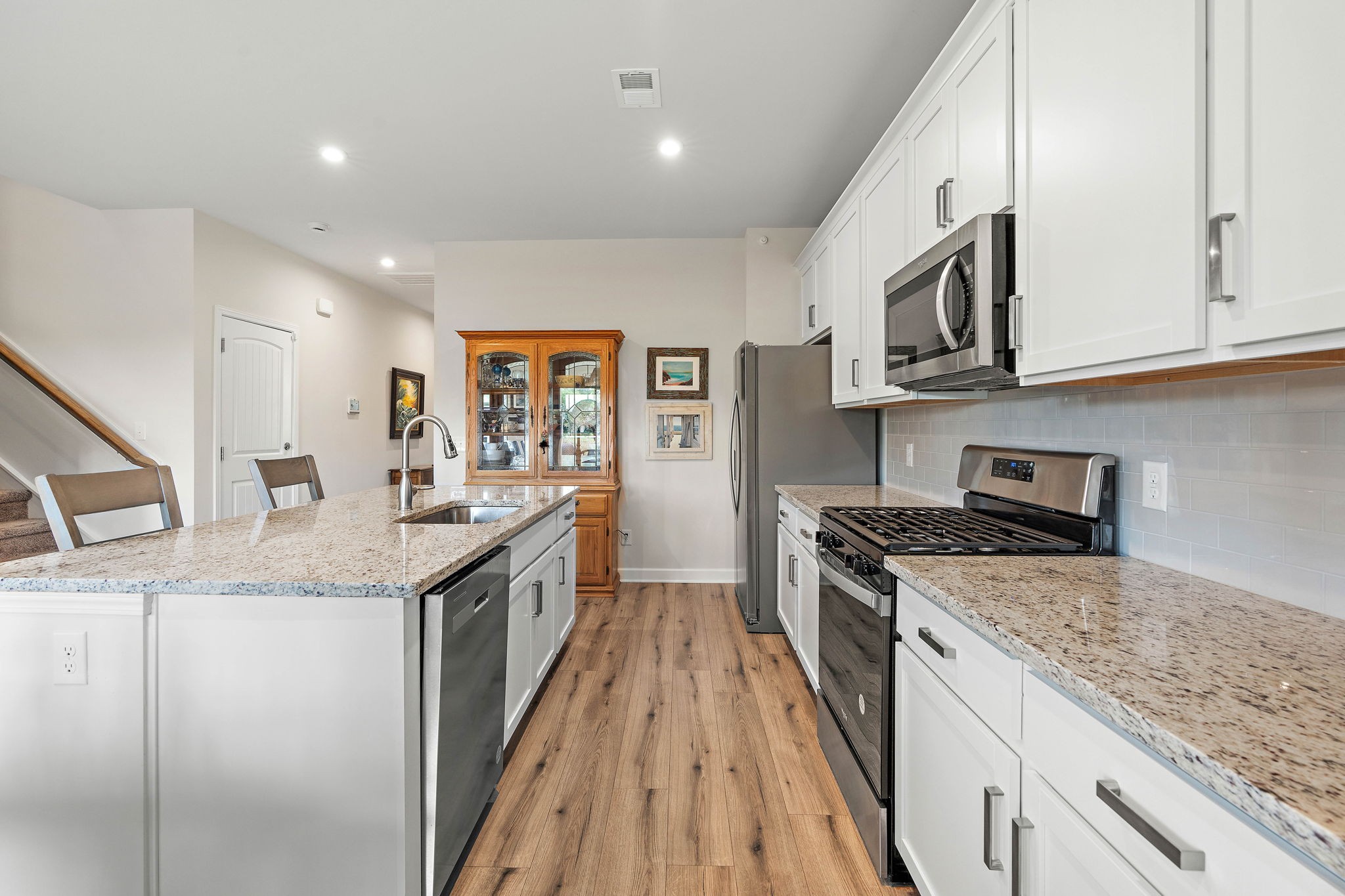 2761 Sparrowgap Trl