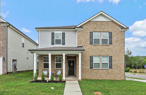 2761 Sparrowgap Trl Antioch TN 37013