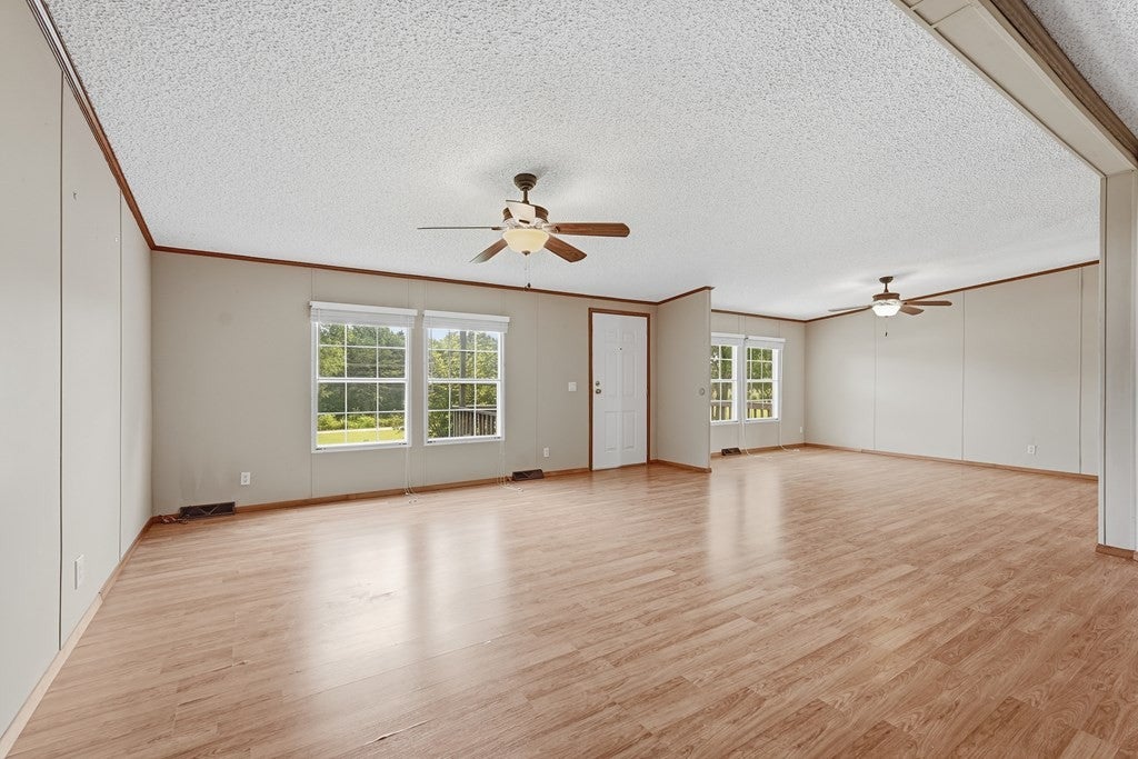 939 W Thomas Allen Rd