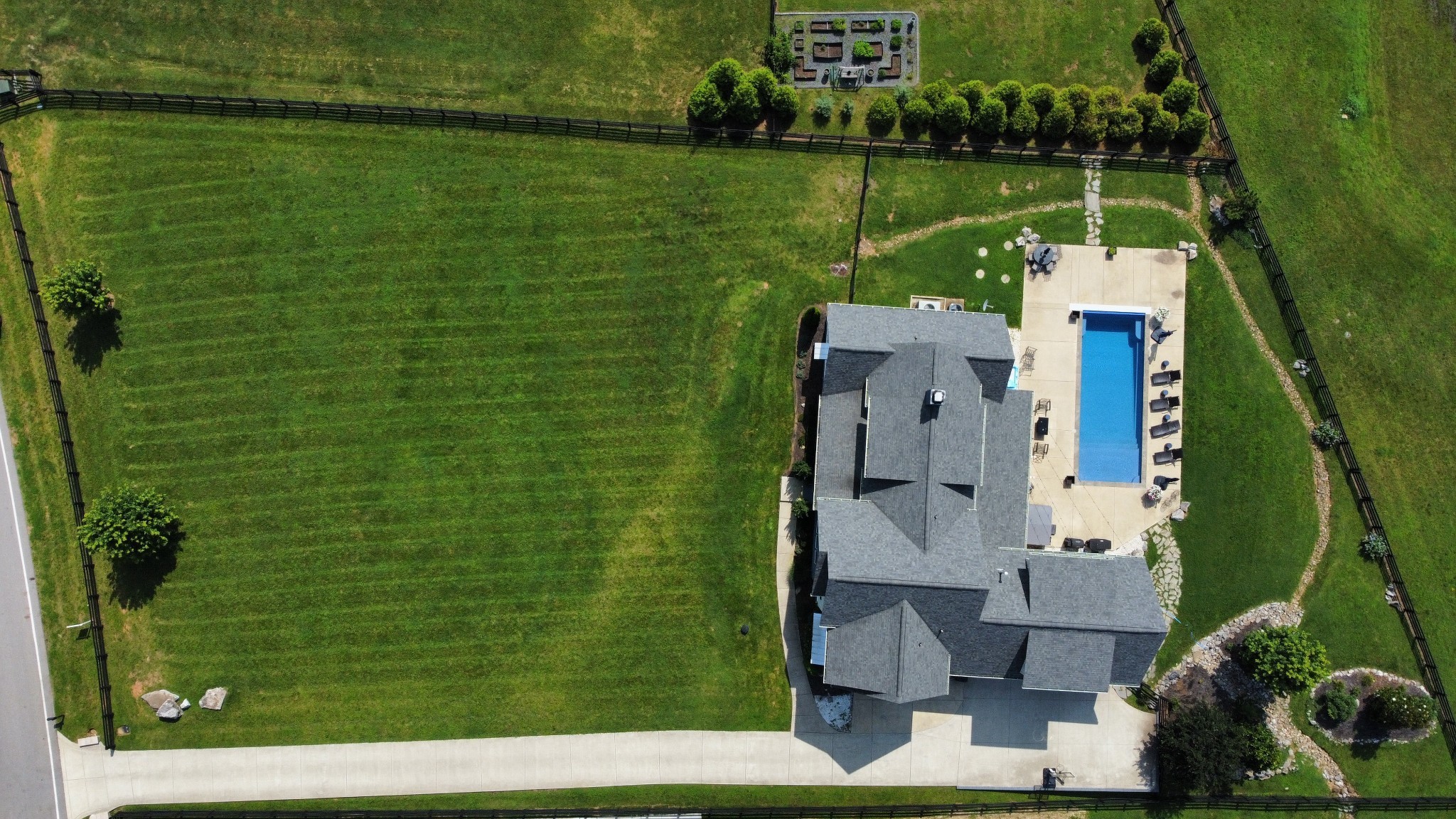 2113 Southern Preserve Ln