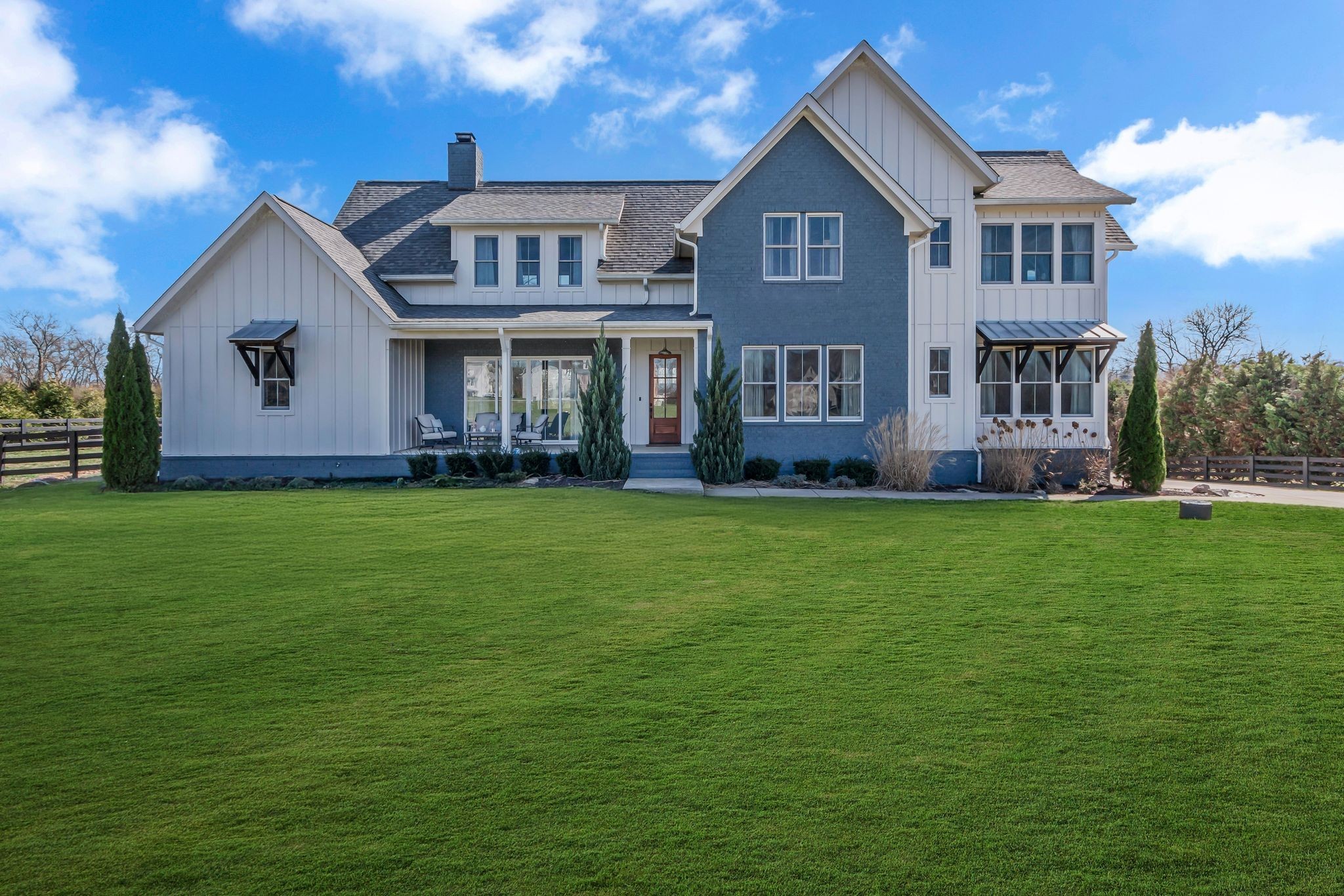 2113 Southern Preserve Ln