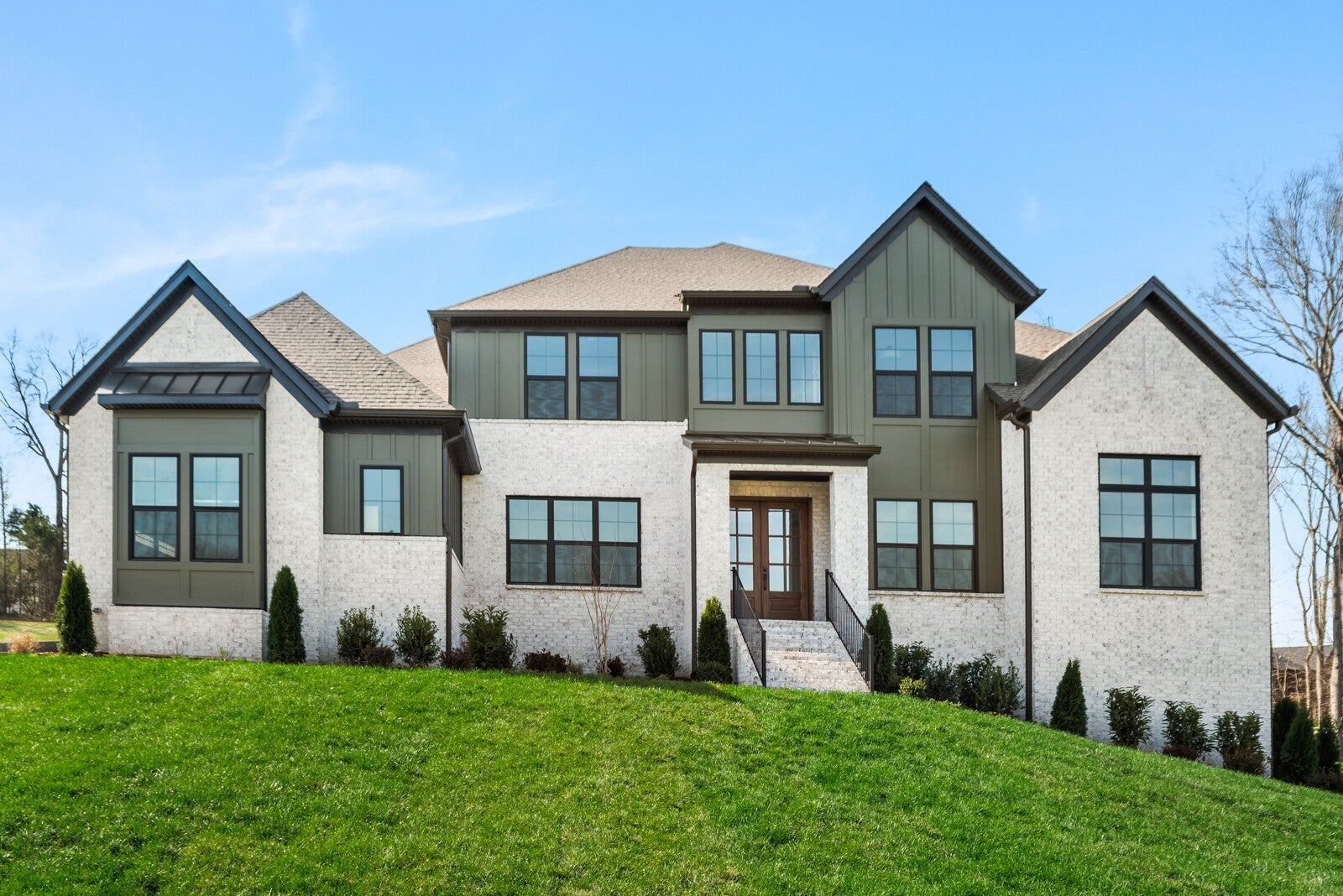 5-bed listing at 7291 Ruzek Ct, Fairview