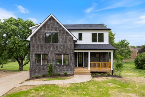 229 Cambridge Pl Franklin TN 37067