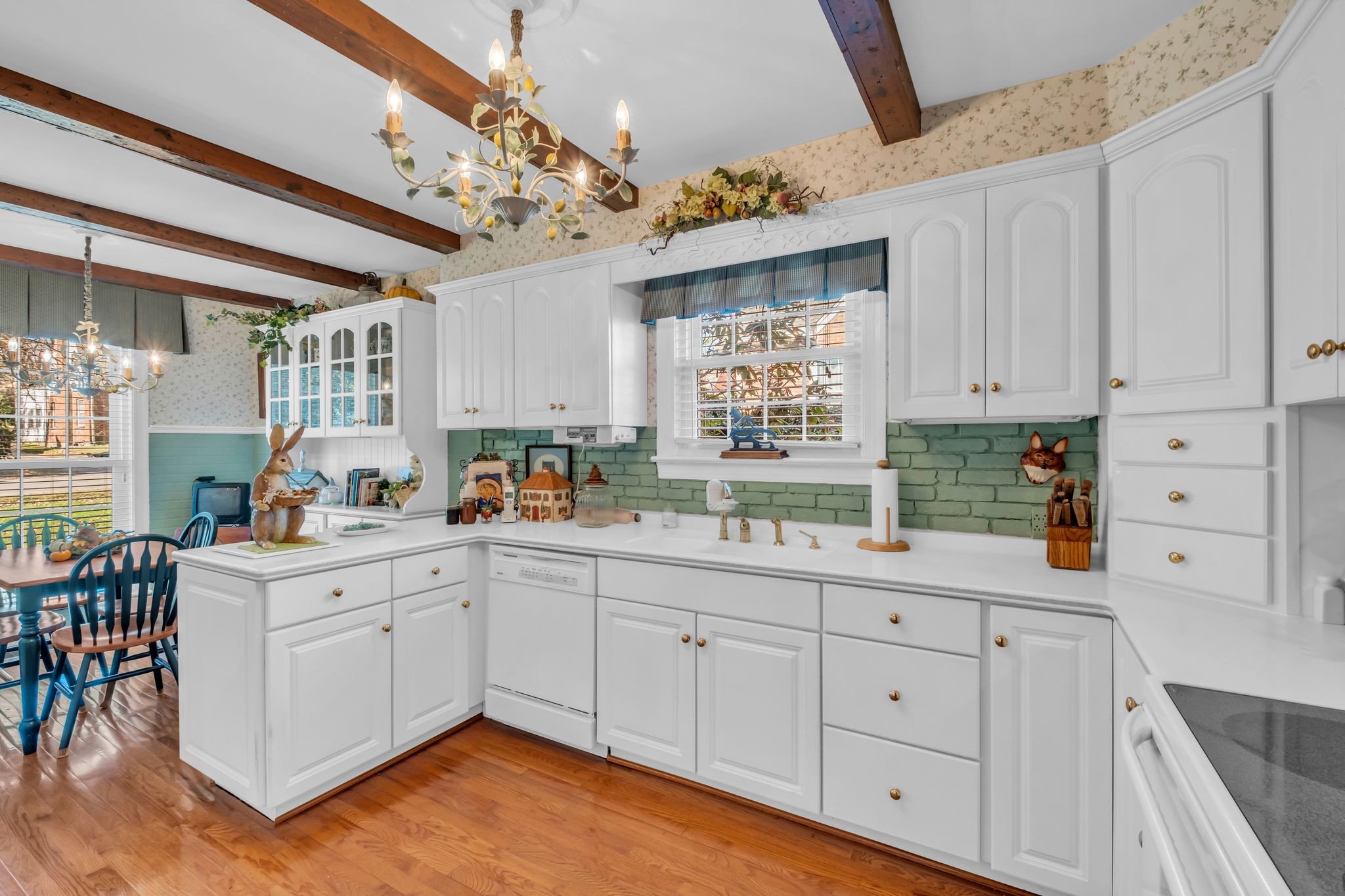 125 Castle Heights Ave