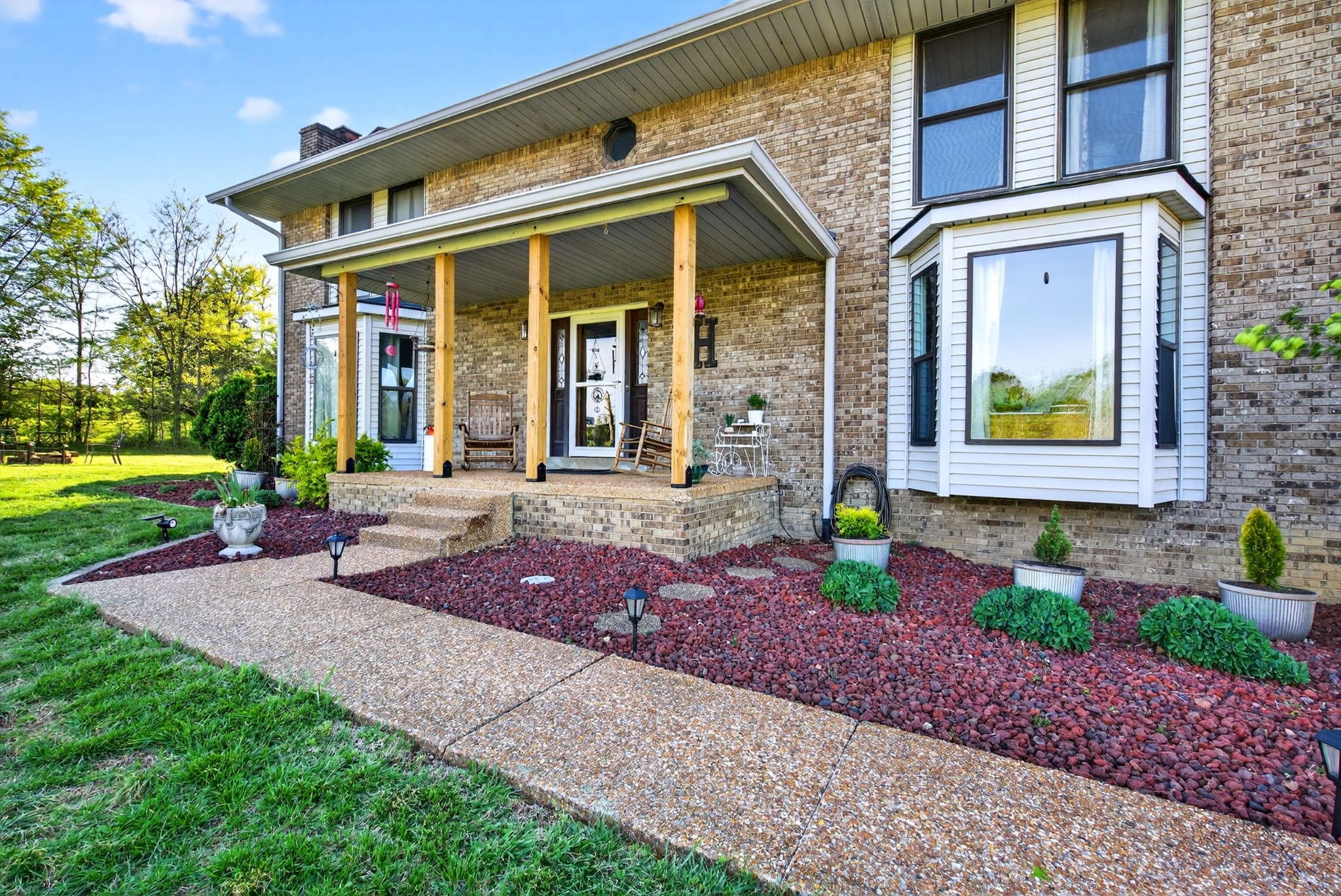 2560 Highway 48
