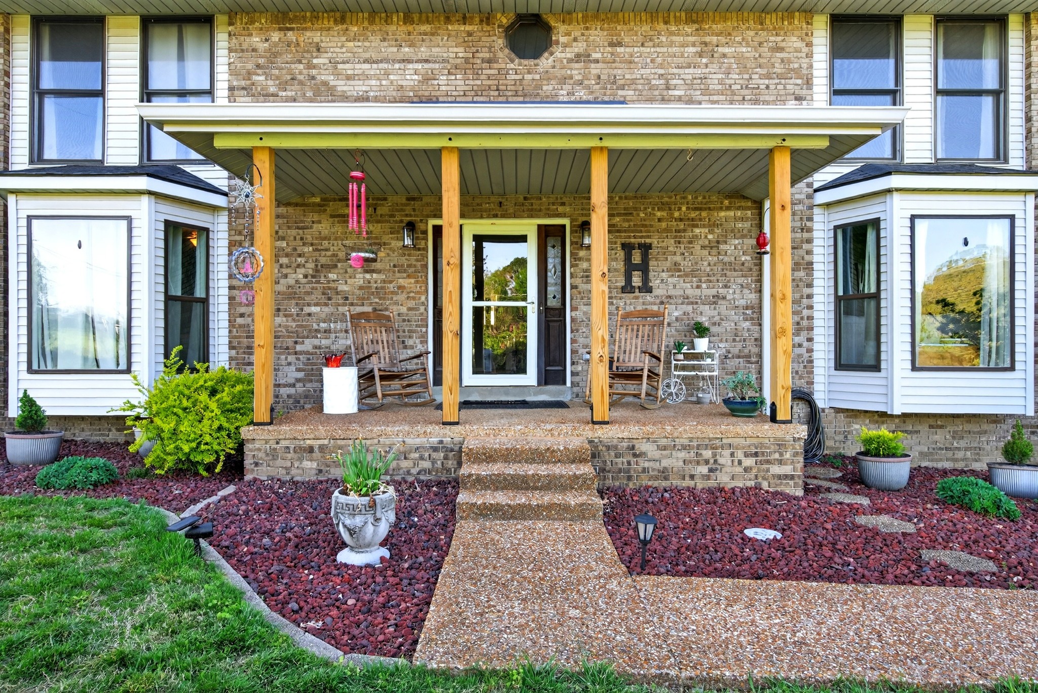 2560 Highway 48