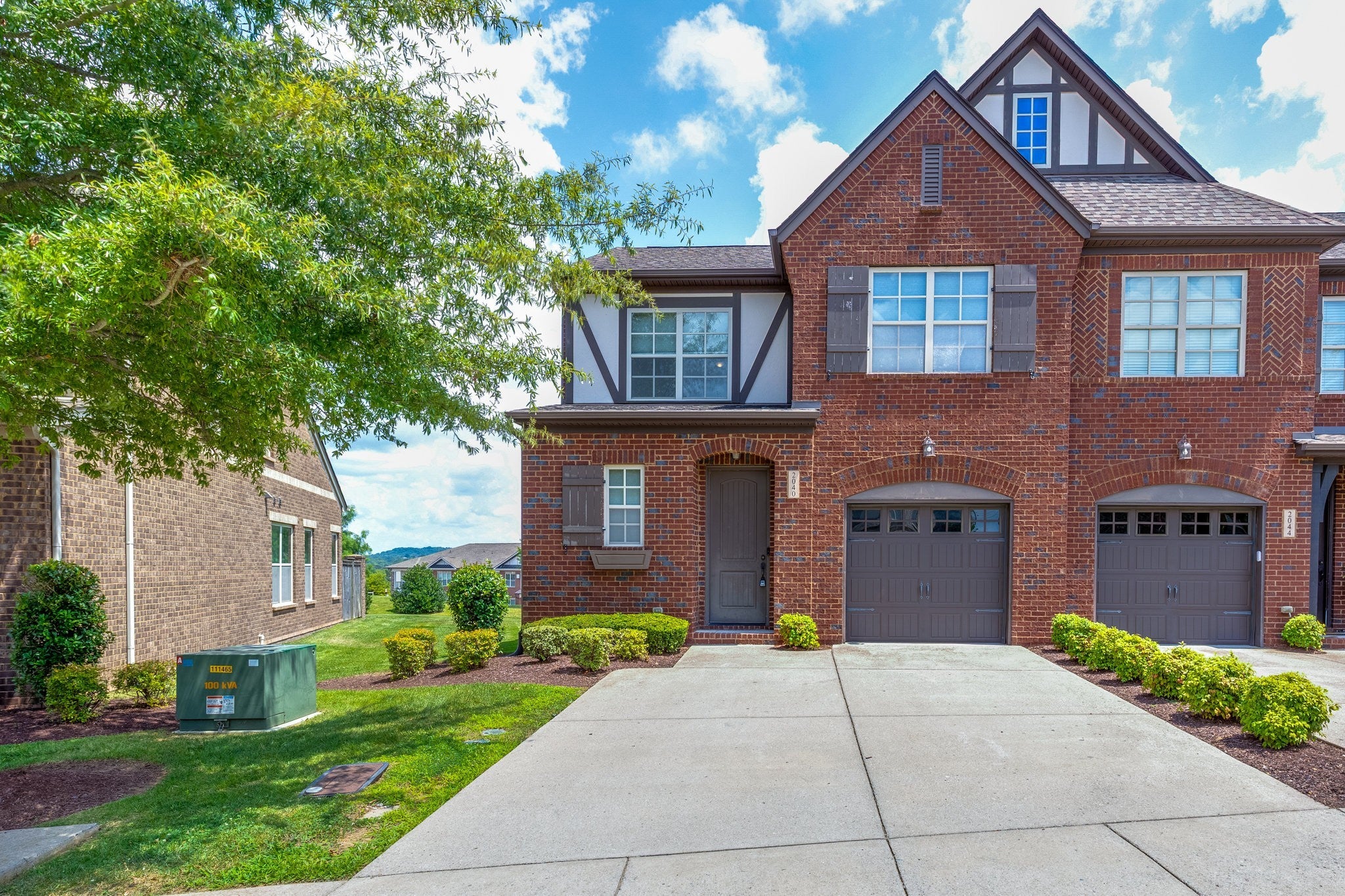 3.0-bed rental at 2040 Bungalow Dr